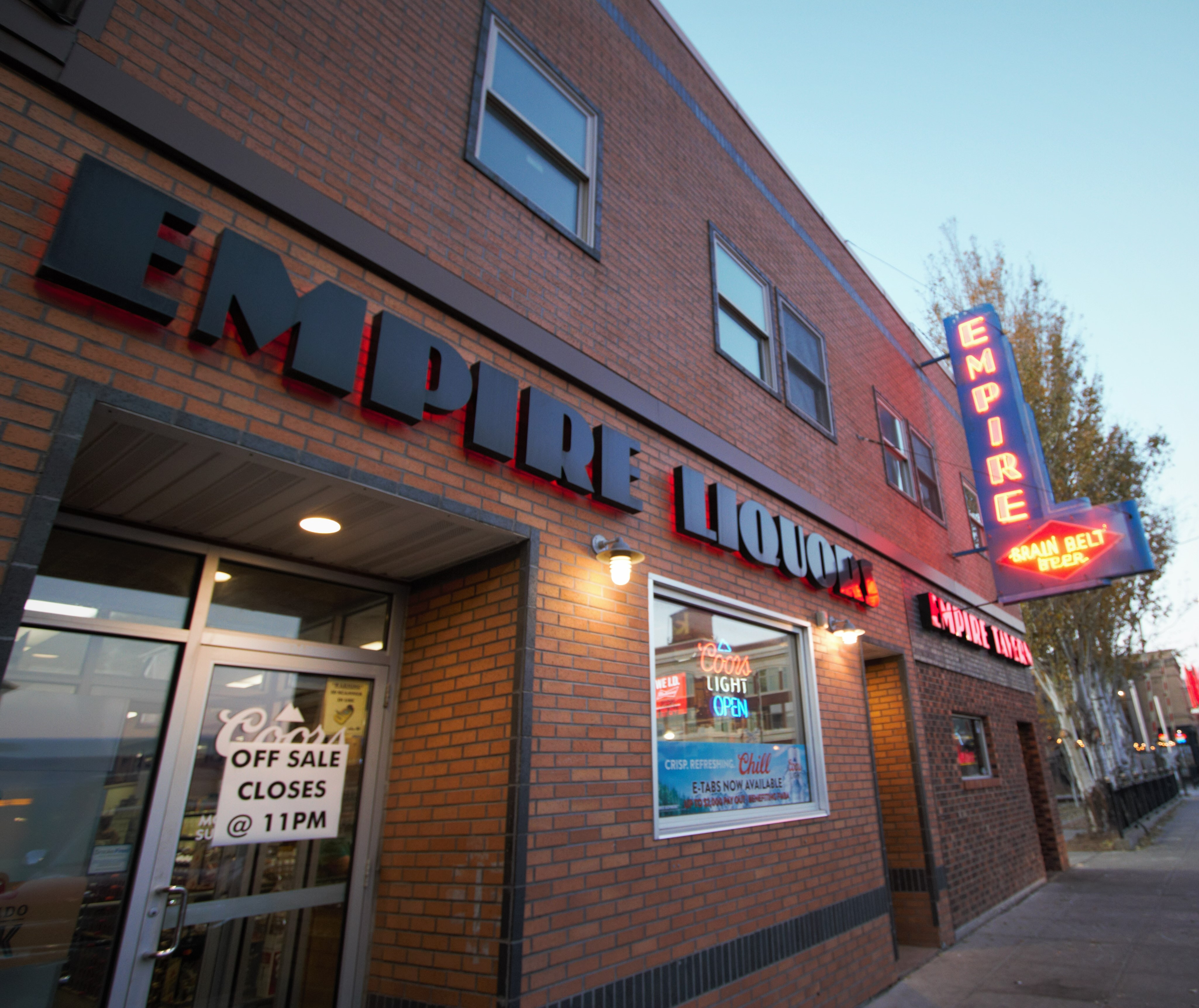 Empire Liquors in Fargo reduces off-sale hours in hopes to curb overconsumption - Vimarsana News