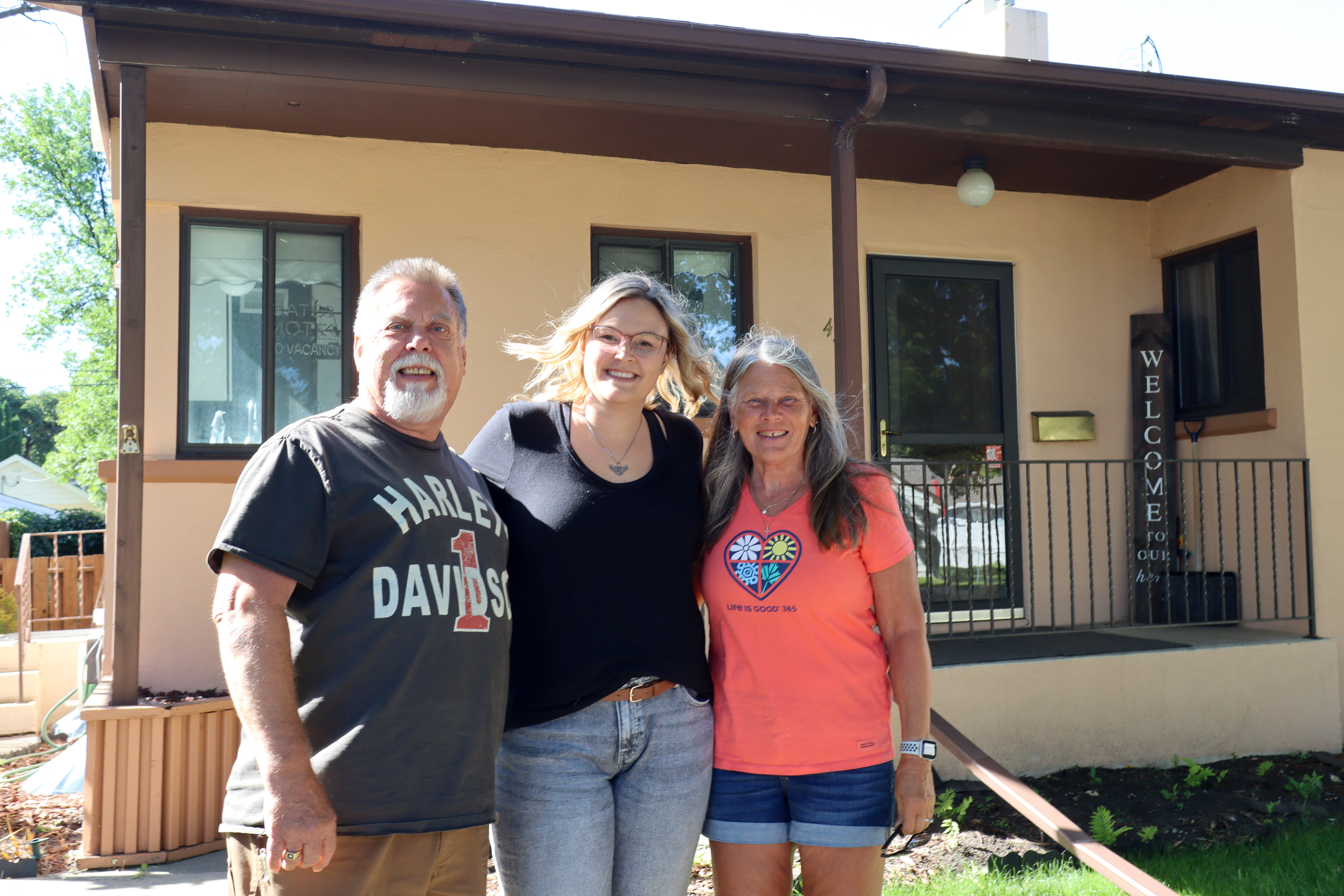 Fargo woman goes through with vow she made as a 10-year-old - Vimarsana News