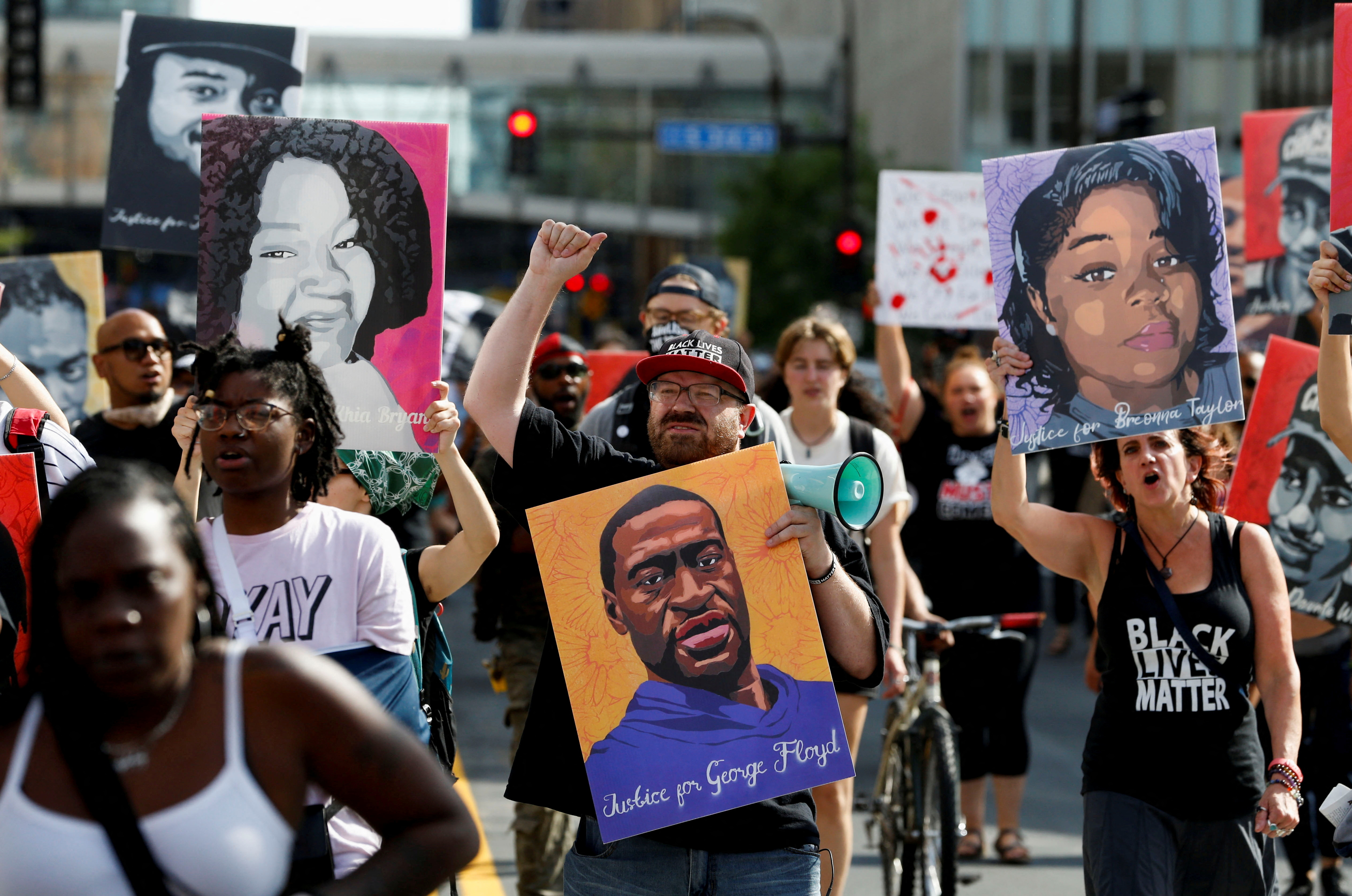Black Minnesotans killed at disproportionate rate in police encounters, report says - Vimarsana News