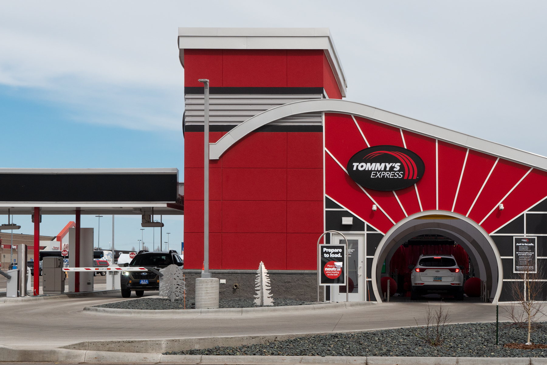 Business Buzz: Local car washes to go by new name; The Burnout Prevention Project; and workplace etiquette - Vimarsana News