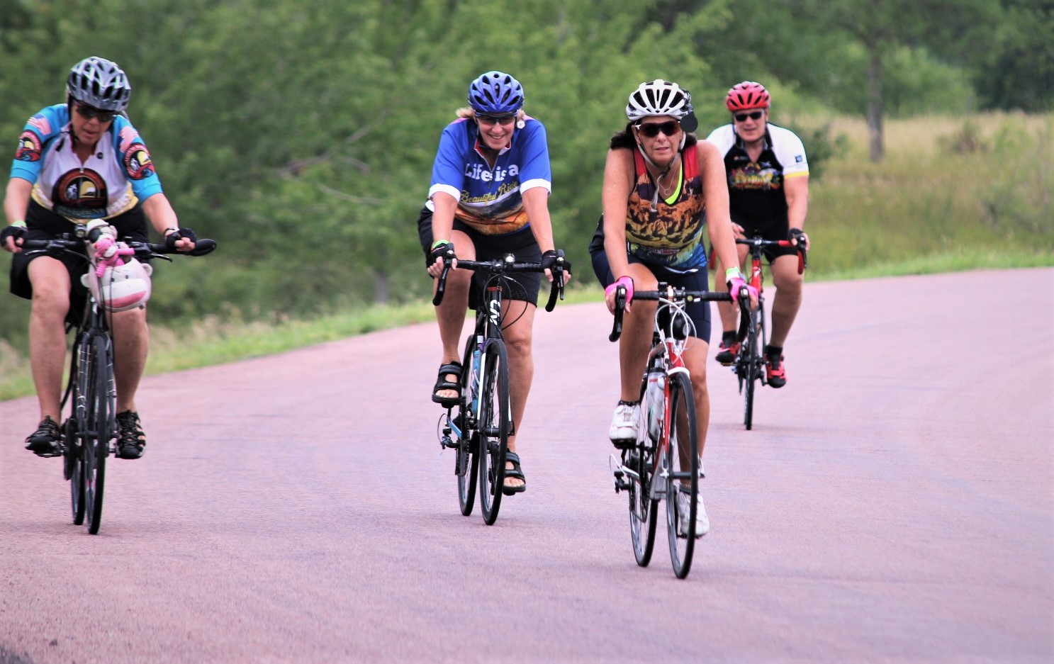 Tour de Corn attracts more than 300 riders, event leaders say Lake Mitchell integration 'well-received' - Vimarsana News