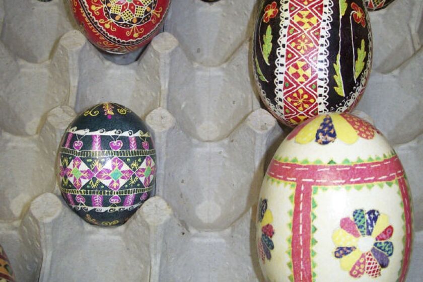 The art of decorating and collecting Polish and Ukrainian eggs - Vimarsana News