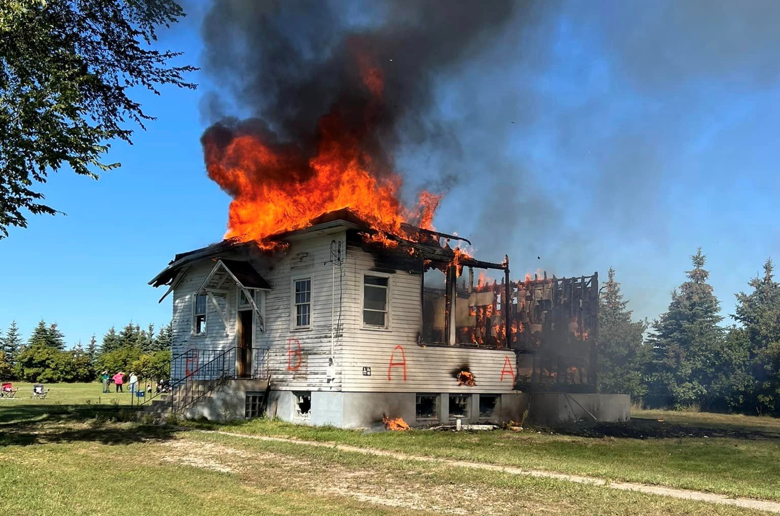 Compton Town Hall razed; board continues work of cleanup - Vimarsana News