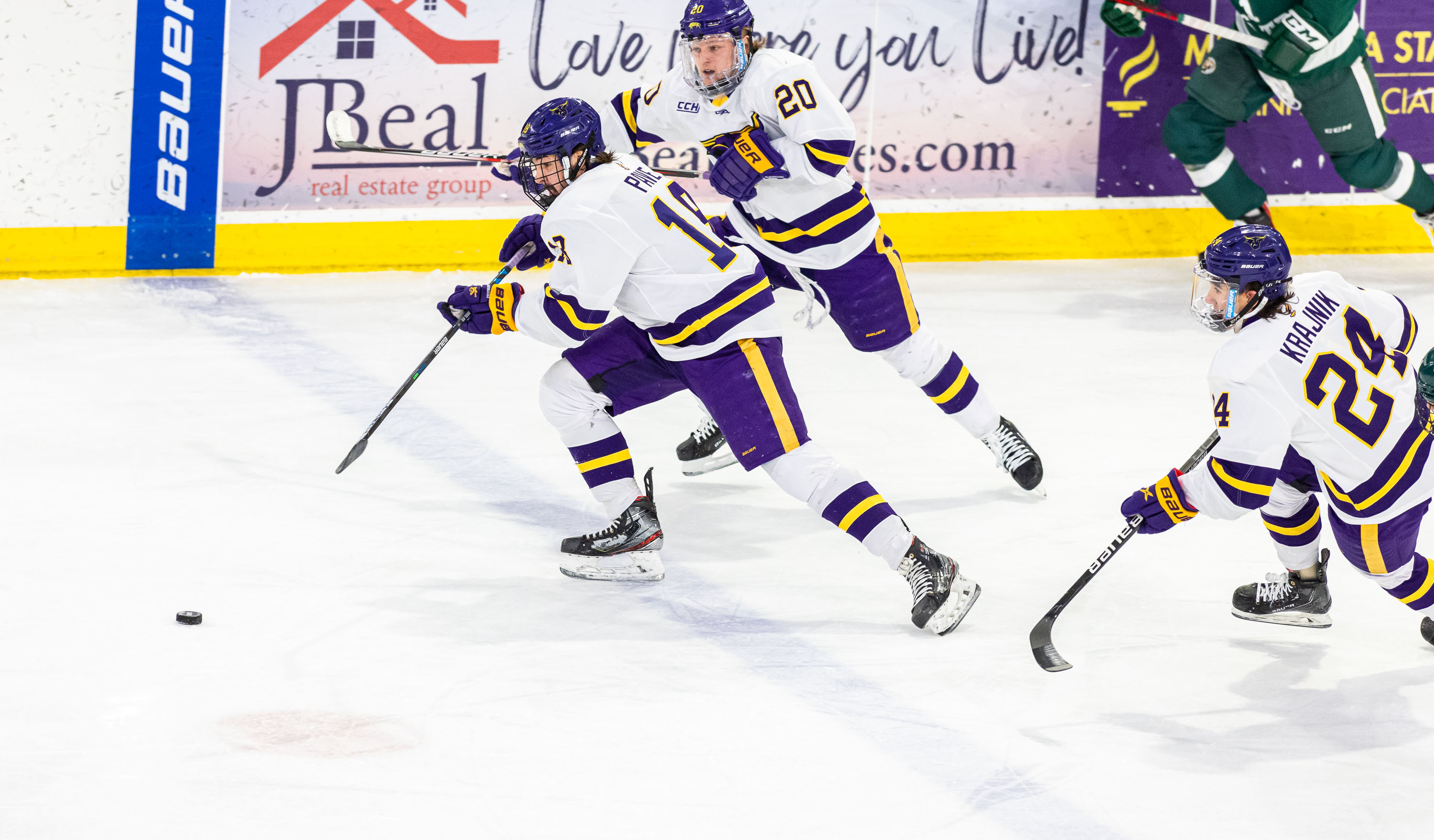 Minnesota State locks down school-record victory in quarterfinal sweep of St. Thomas - Vimarsana News