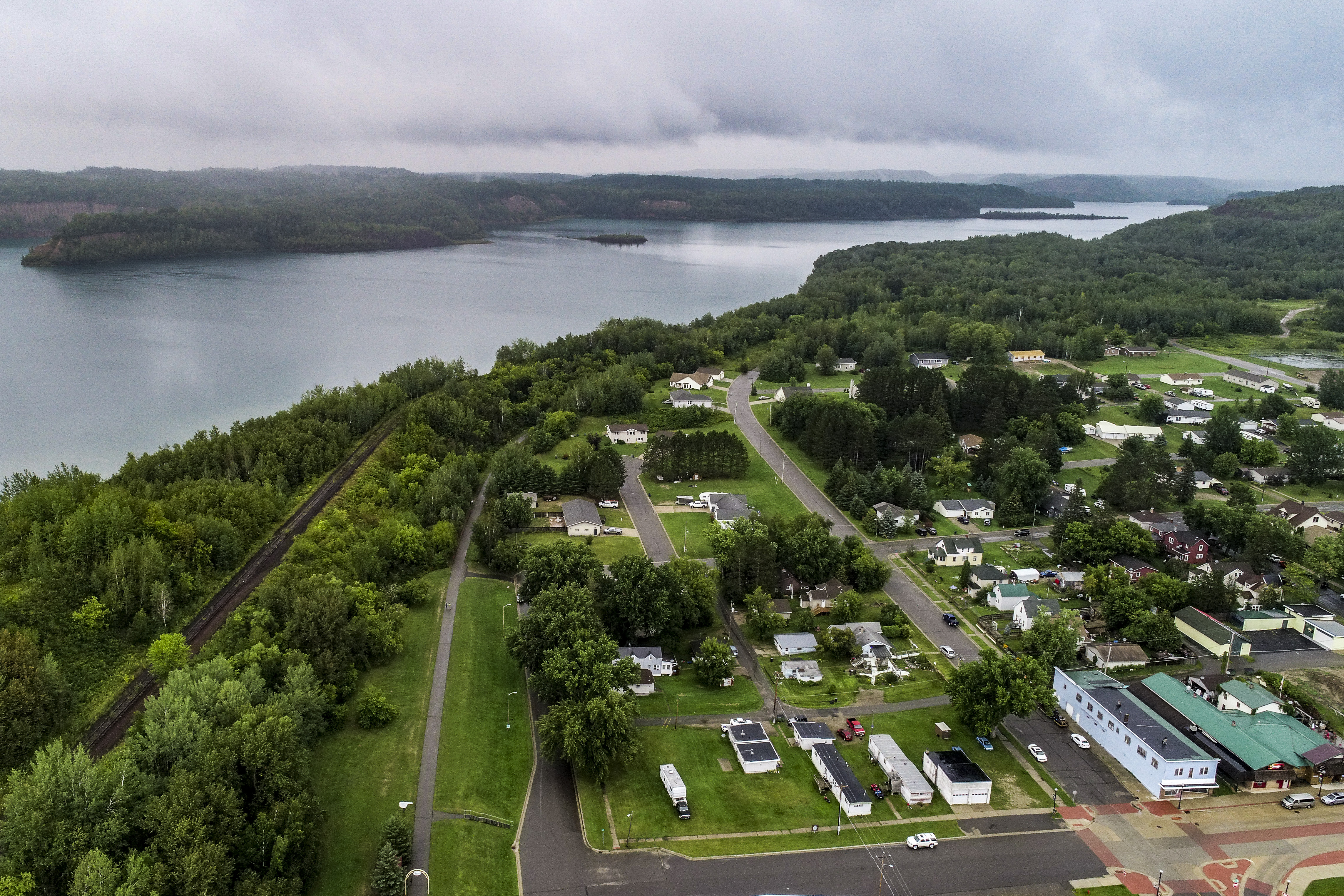 Rising water threatens homes in Bovey - Vimarsana News