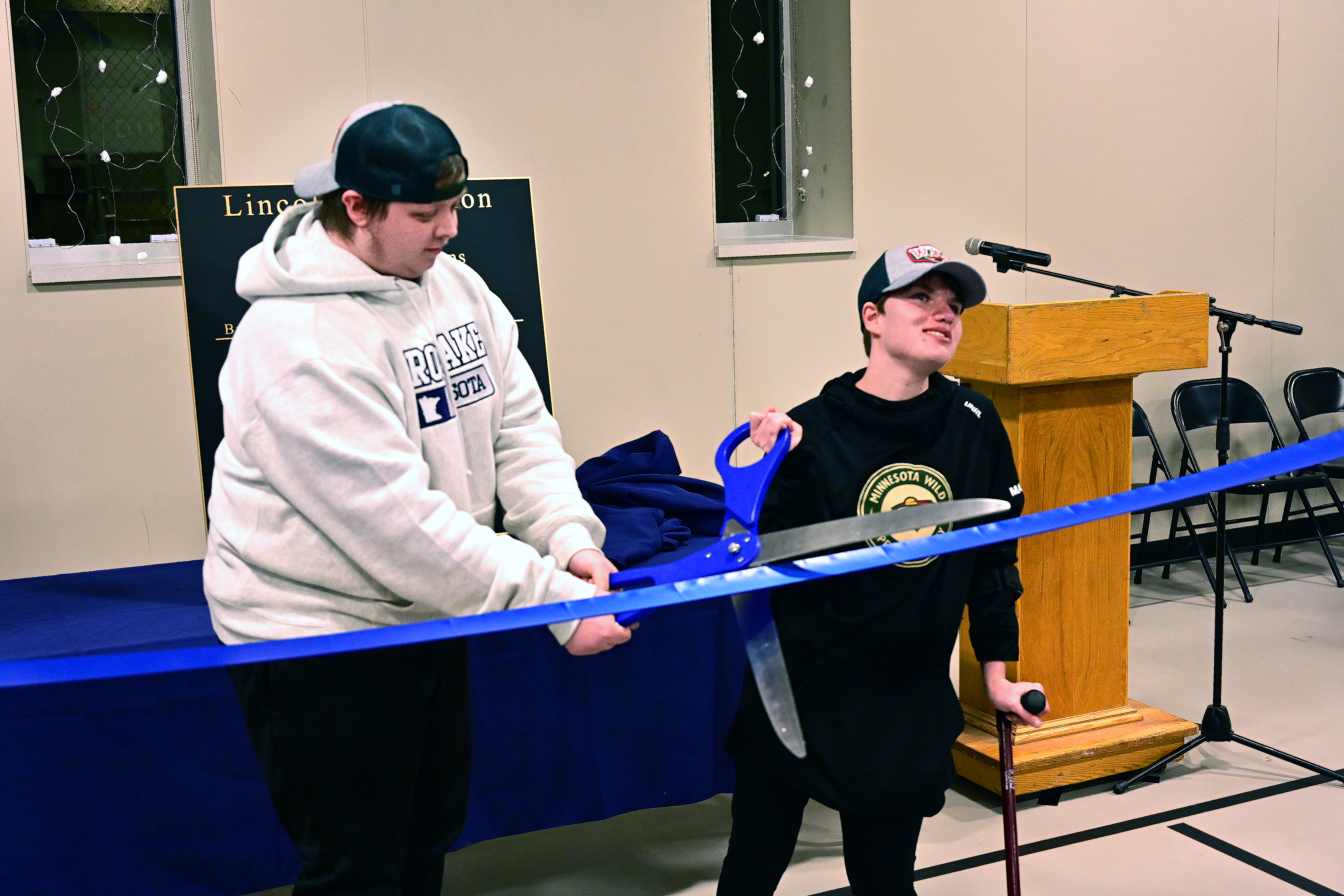 School staff, students dedicate new Lincoln Education Center - Vimarsana News
