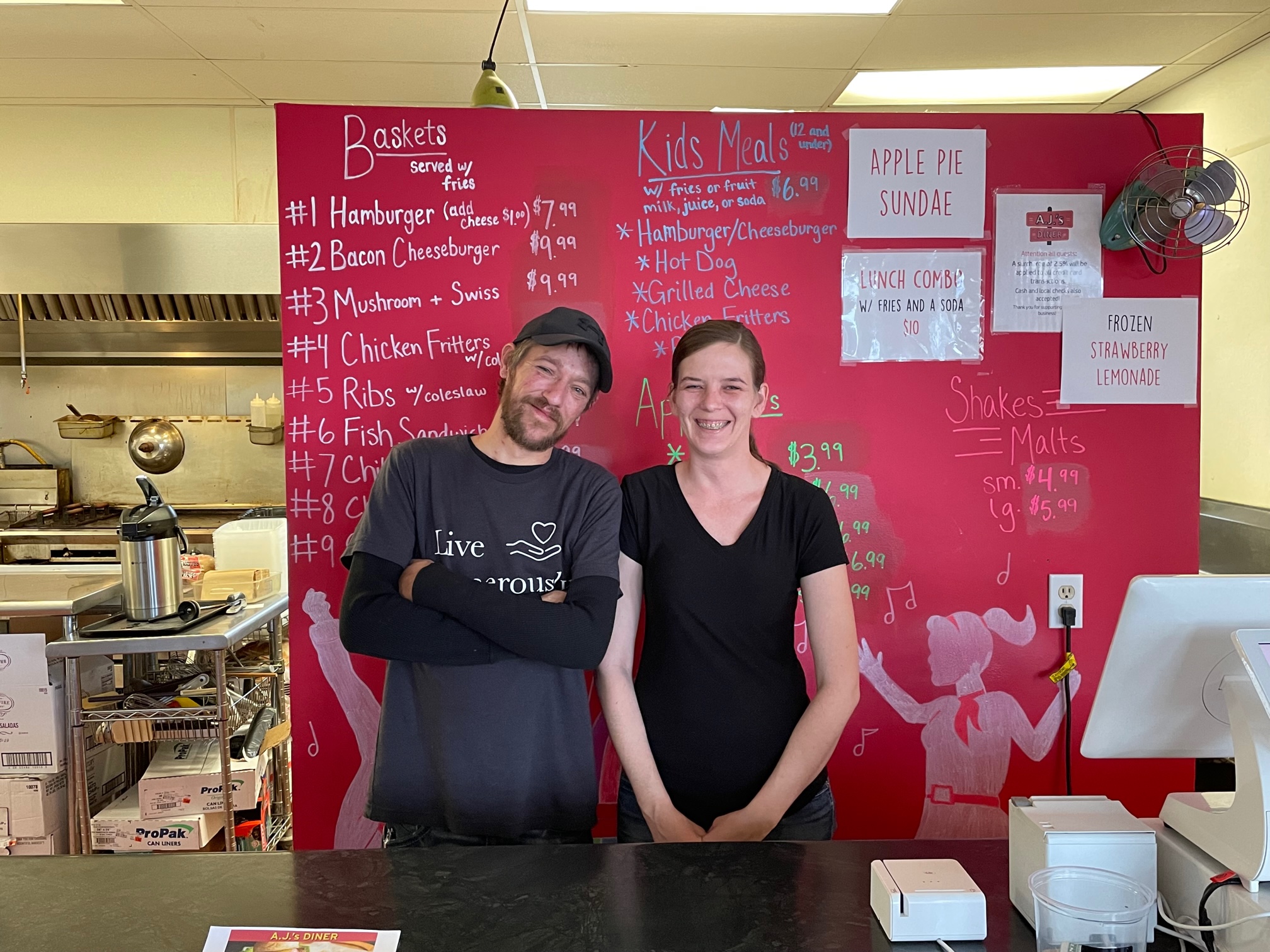 A.J.'s Diner offers 'a happy occasion' in Fountain - Post Bulletin | Rochester Minnesota news, weather, sports - Vimarsana News