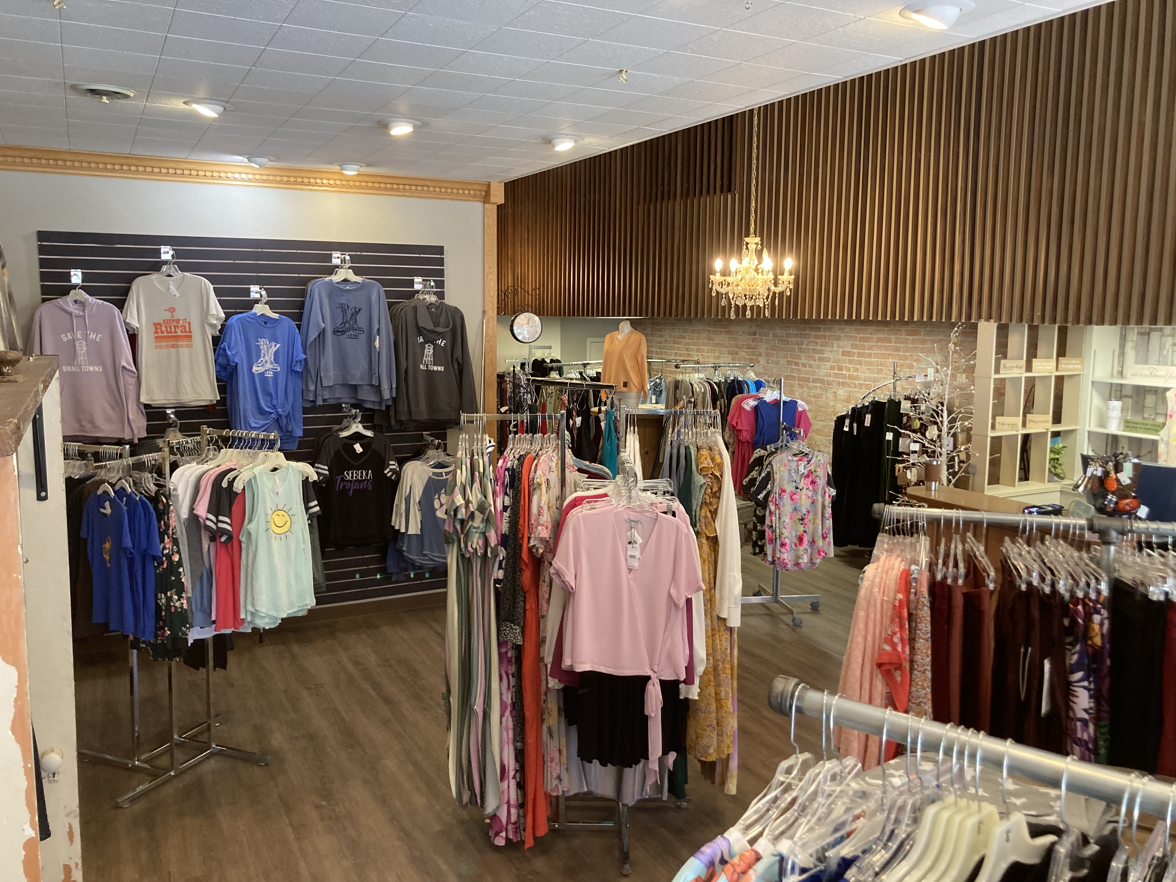 People in Business: 1776 Clothing Company finds success at new location - Vimarsana News