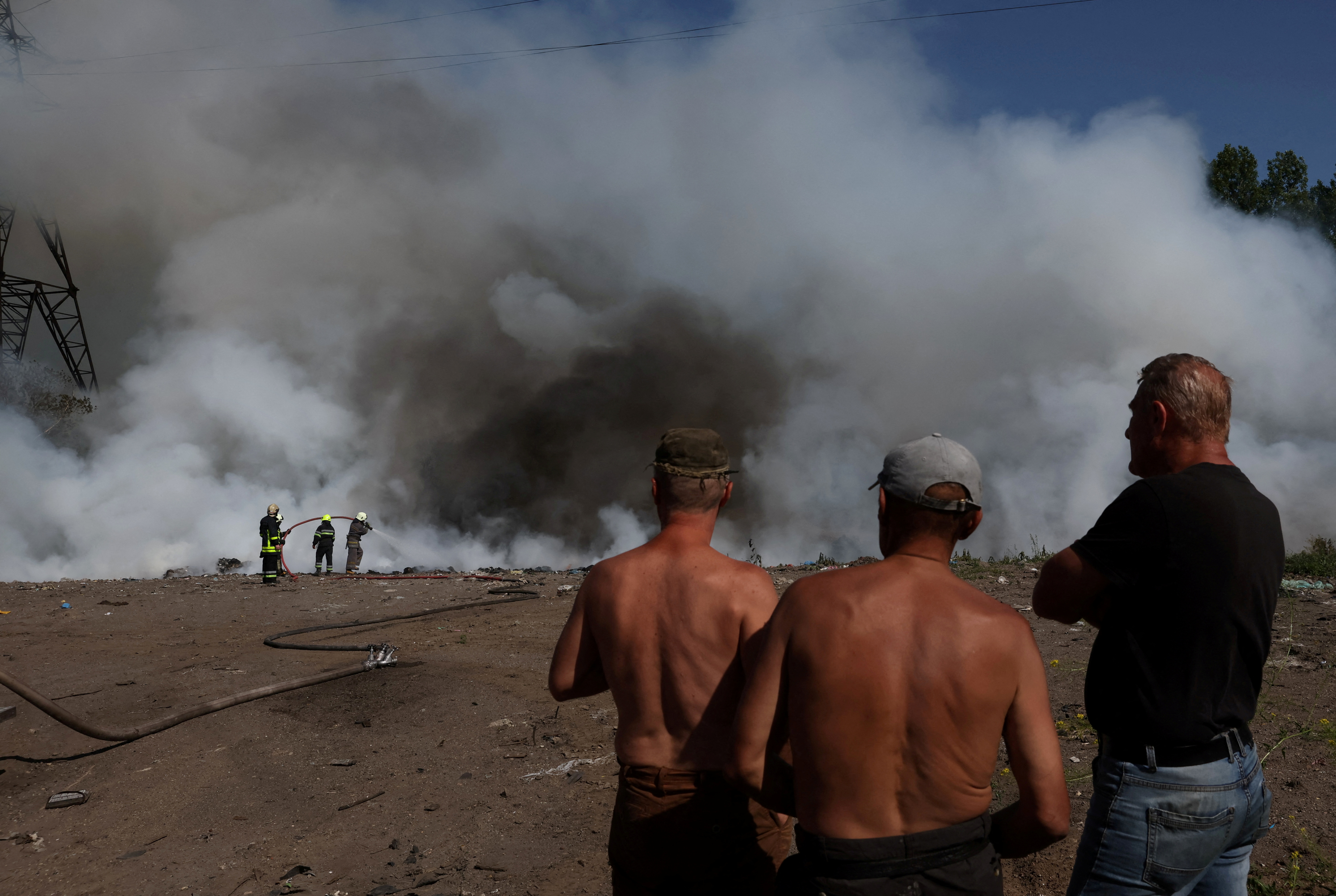 Moscow fumes after EU cuts off shipments to Baltic outpost - Vimarsana News