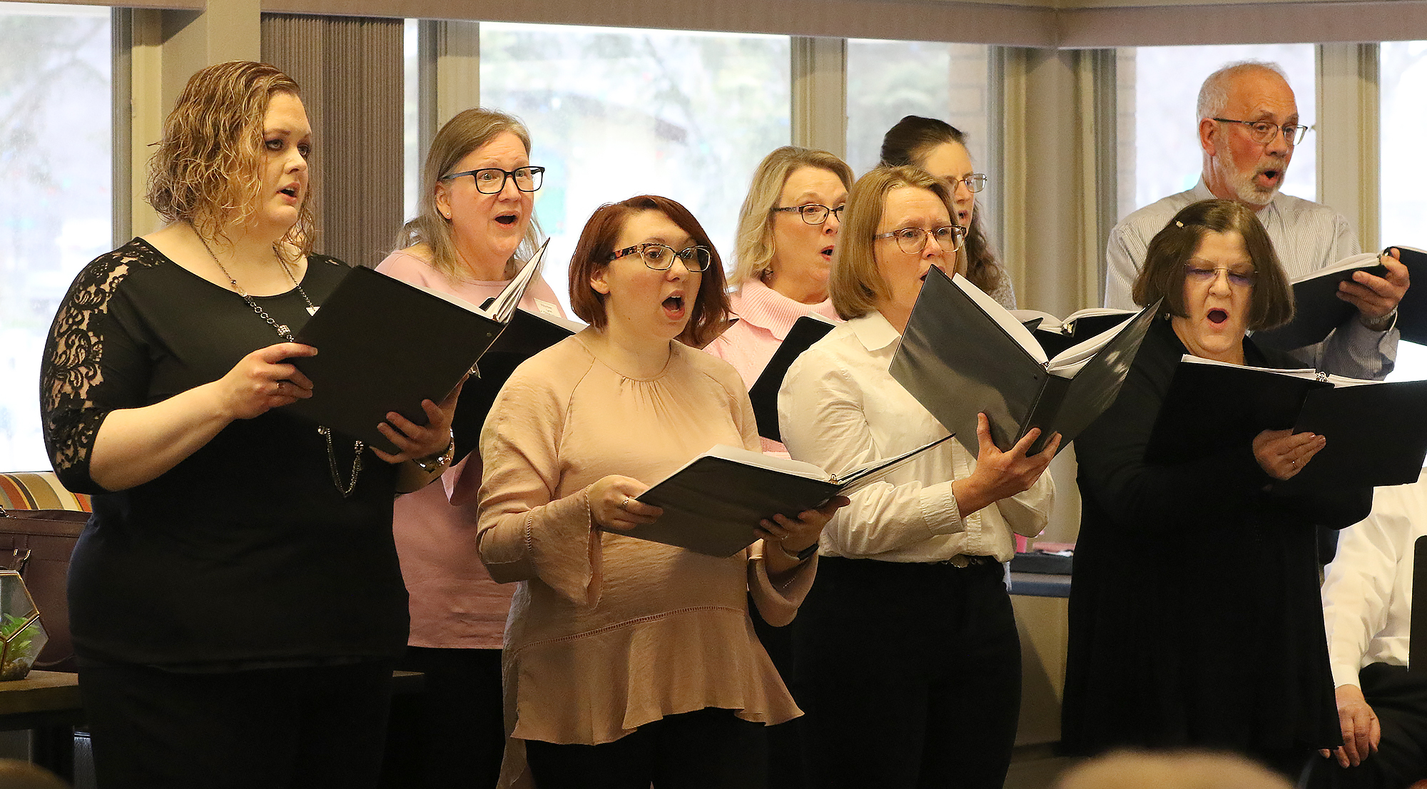 Gackle native starts Jamestown Community Choir - Vimarsana News