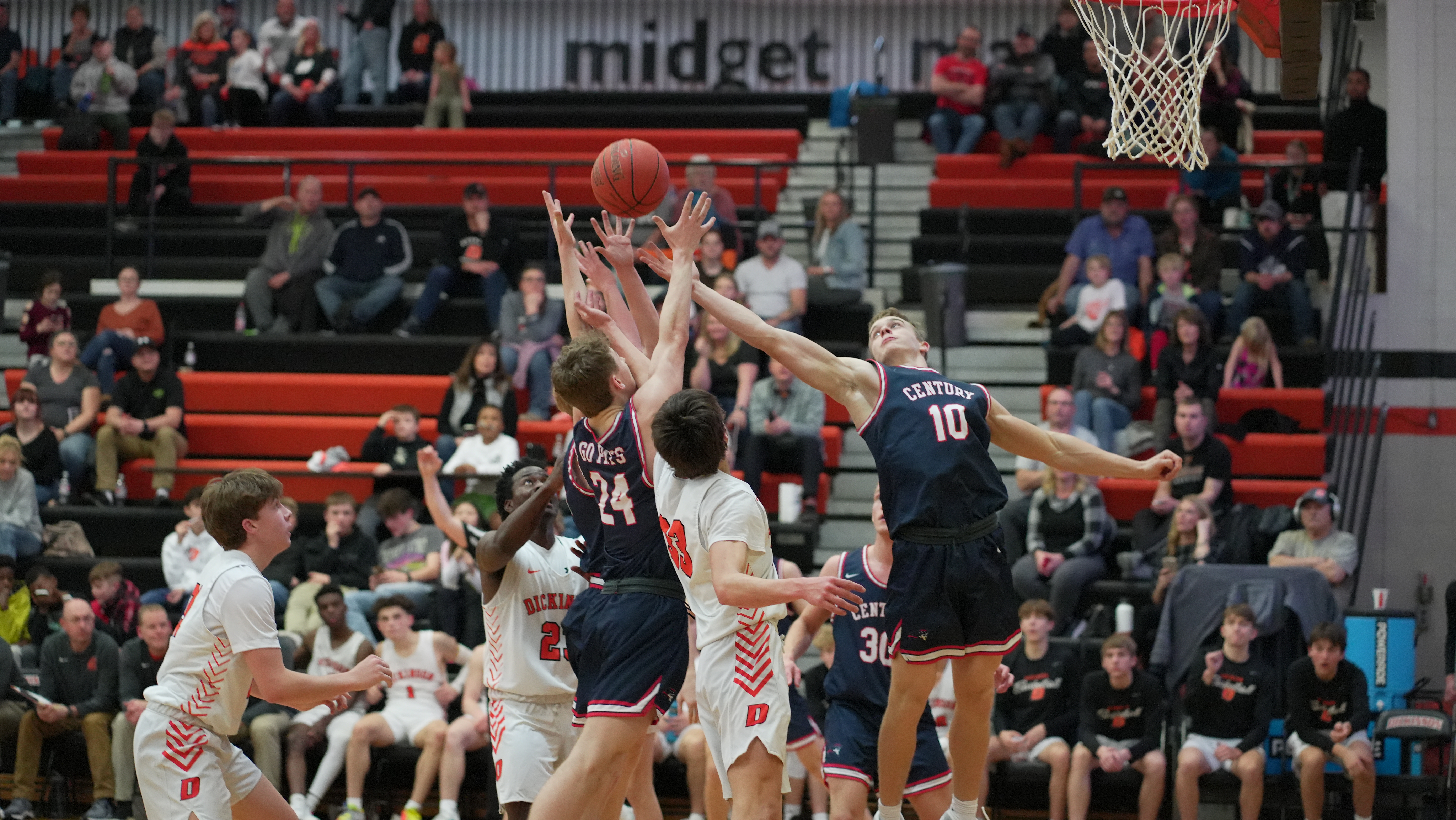 Midgets fall to Bismarck Century at home - Vimarsana News