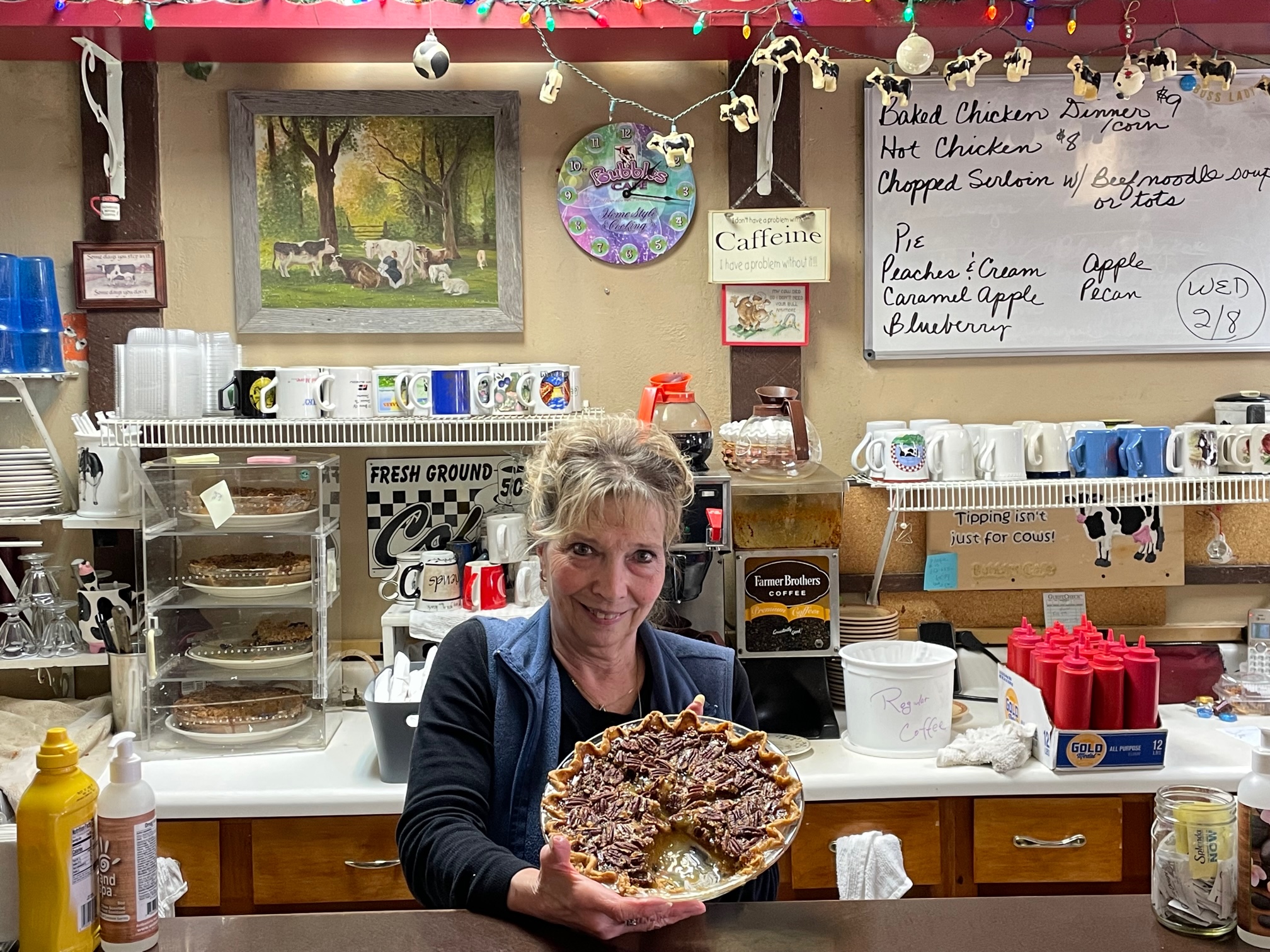 Janet Heller serves her grandma's pies at Bubbles' Cafe in Adams in Mower County - Vimarsana News