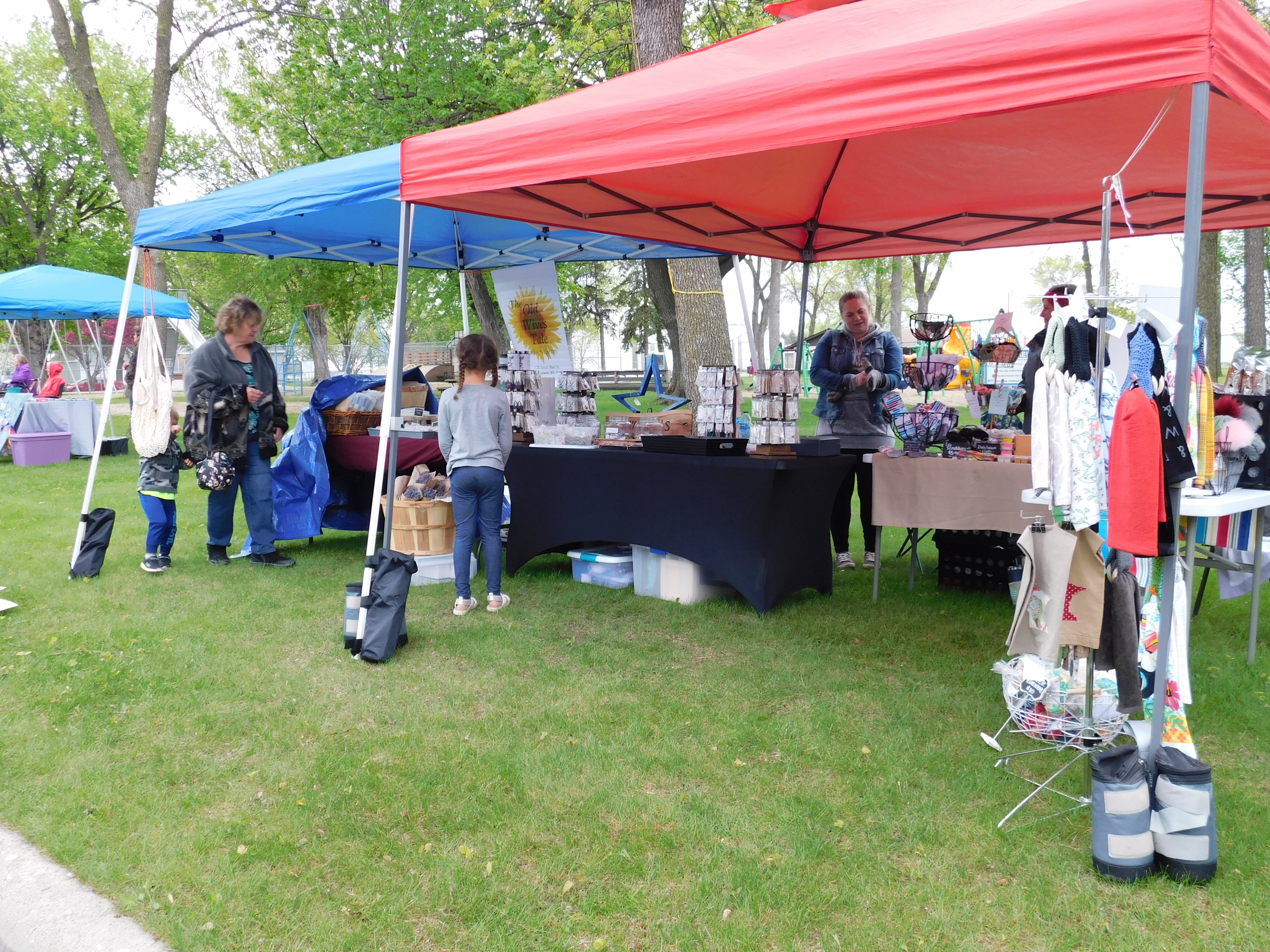 Bird Island and Granite Falls markets bring community and art together - Vimarsana News