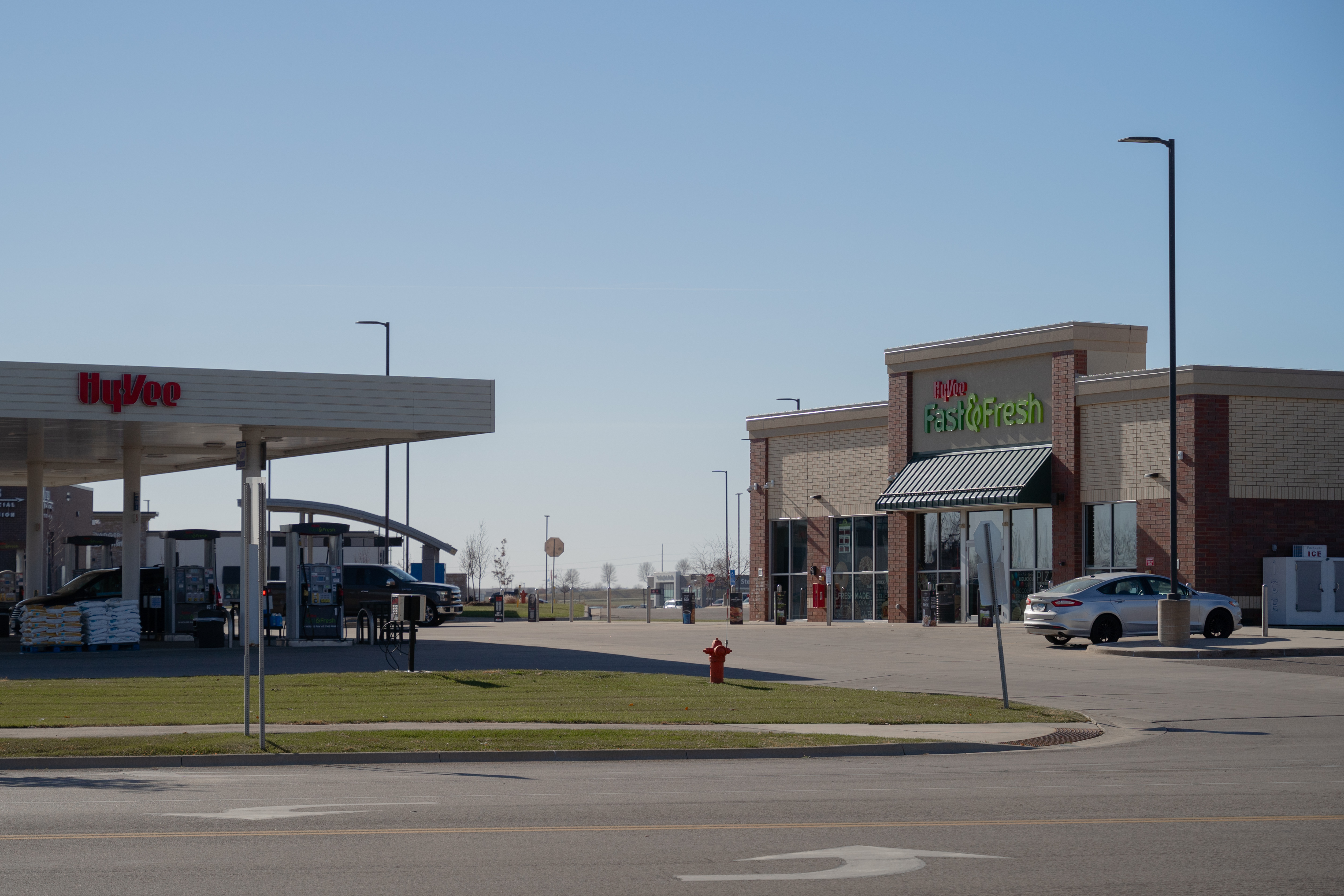 After $3.8 million deal, firm now owns a Med City matched set of grocery and gas station - Vimarsana News