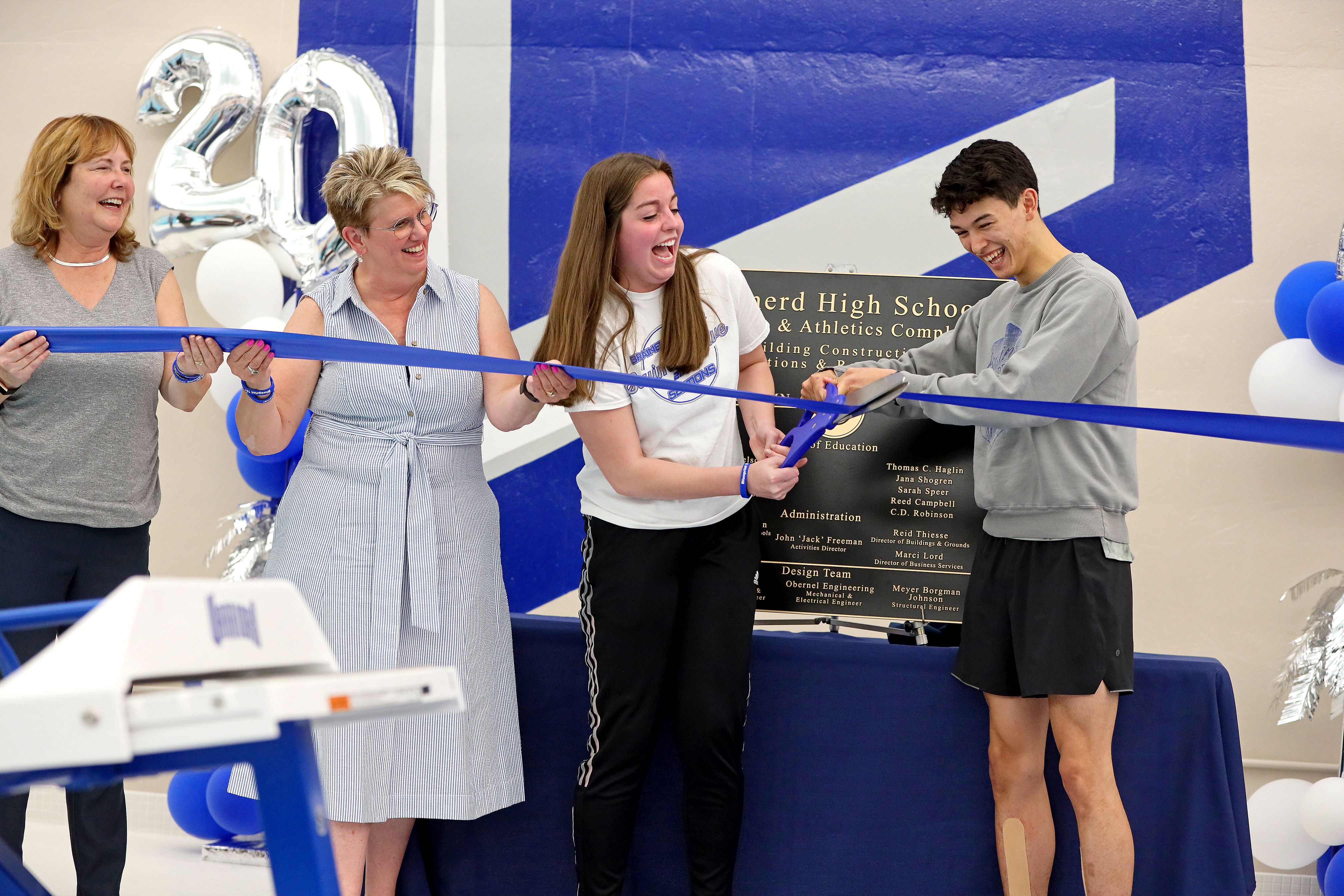 New BHS aquatic center makes a splash in swimming community - Vimarsana News