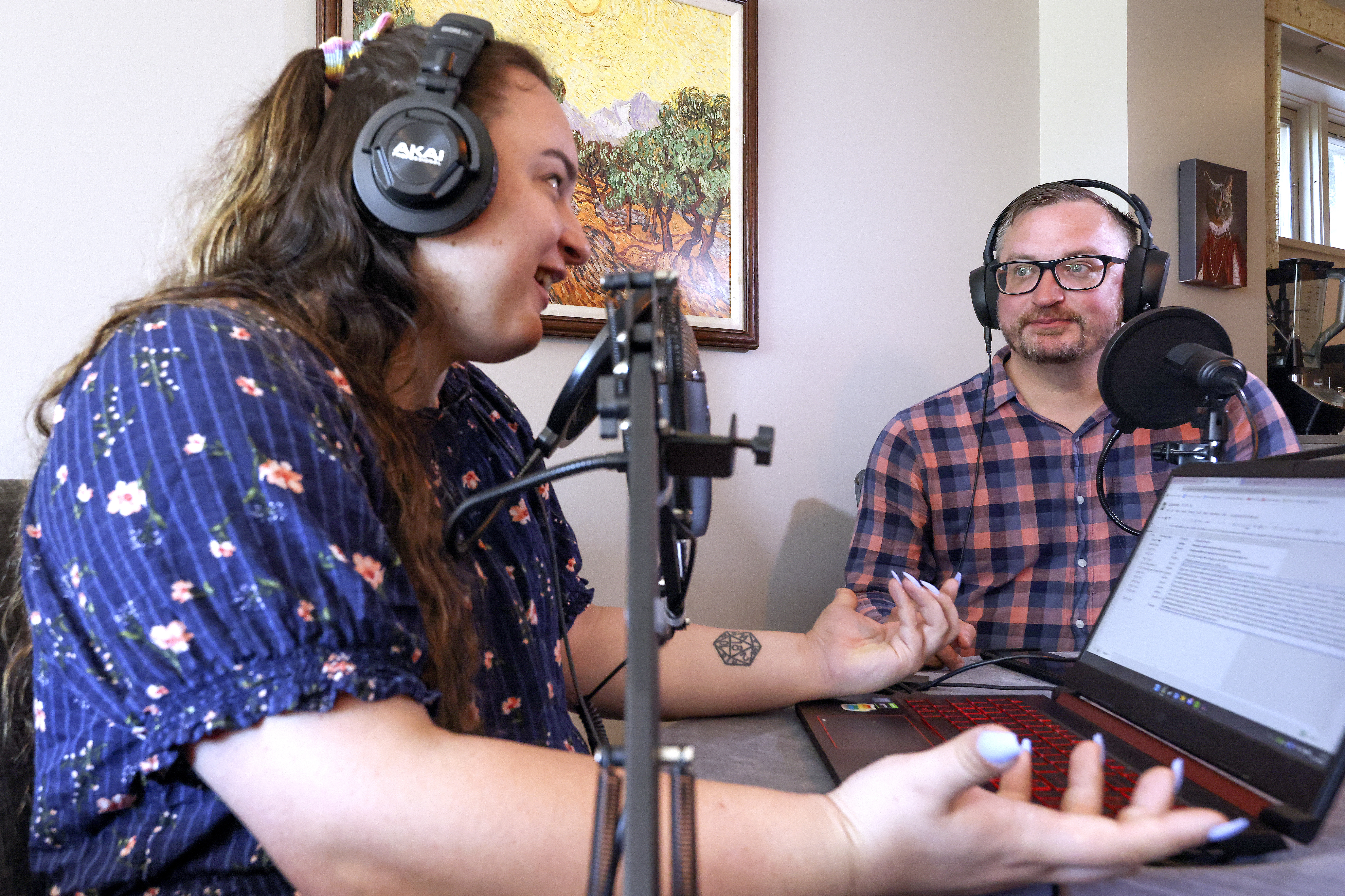 Duluth trans woman, her dad gain international following with podcast - Vimarsana News