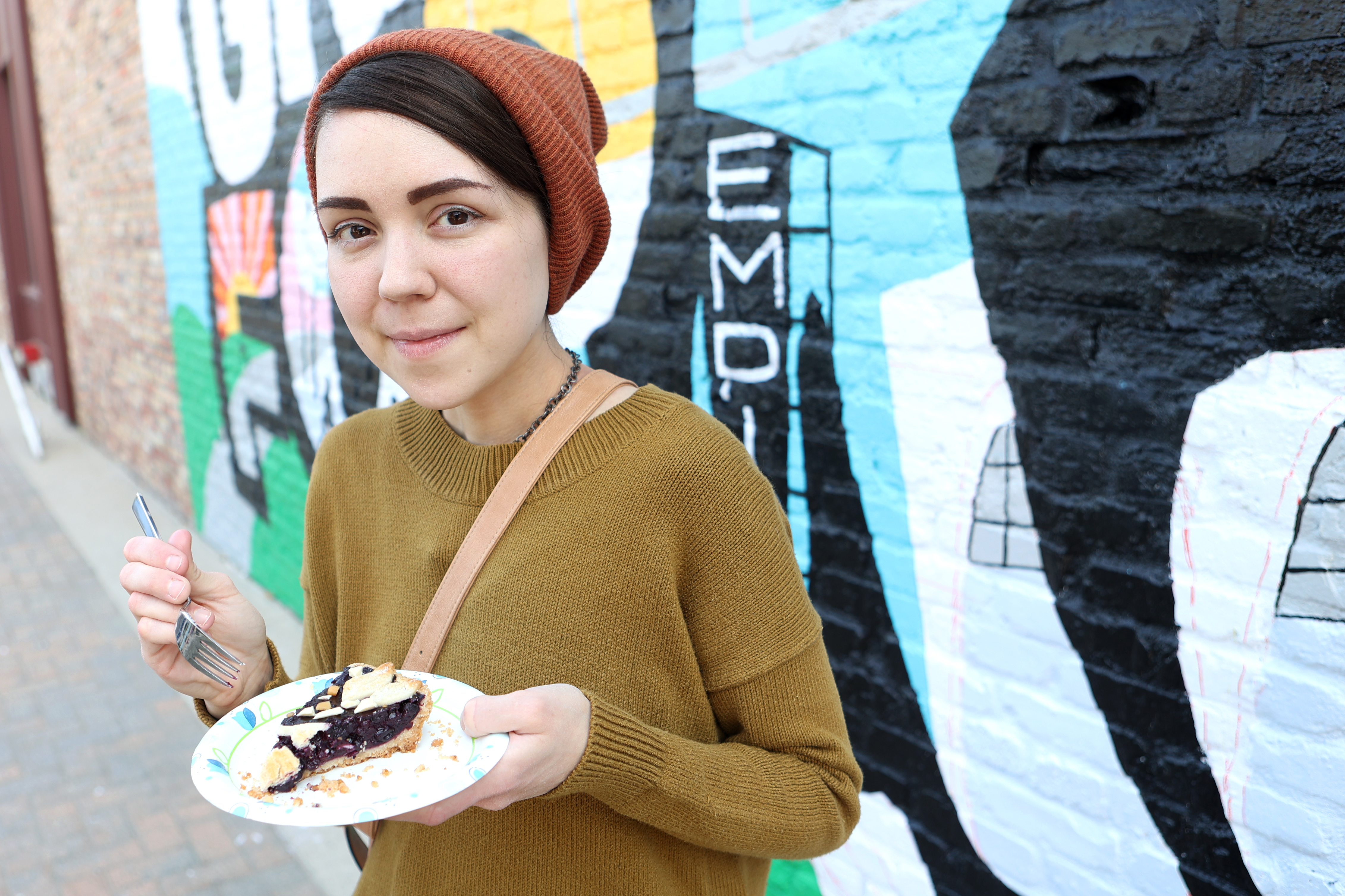 Caitlin Olson's 'Blue Bird Pie' wins Home of Economy-Herald Pie Bake-off - Vimarsana News