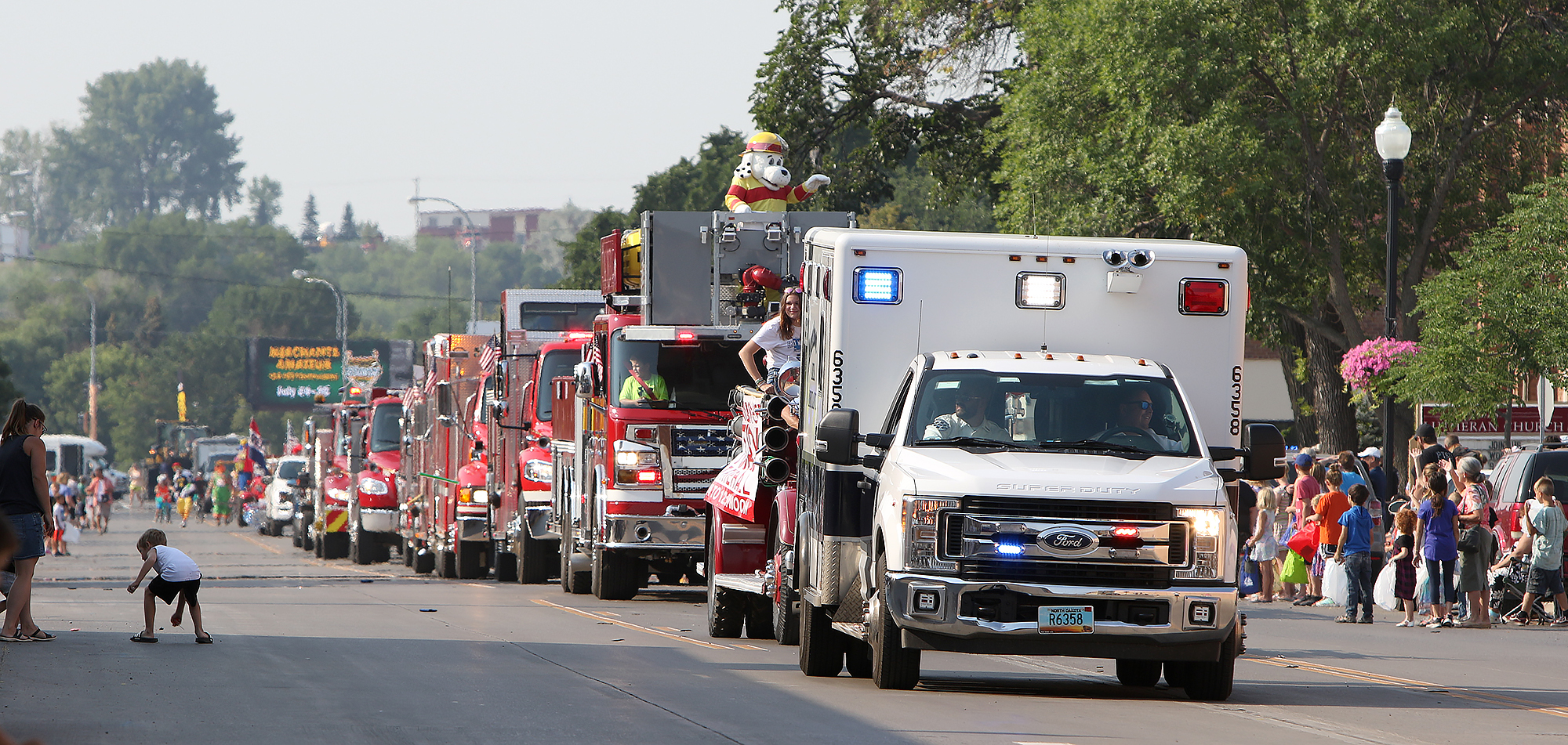 Buffalo Days features parade, art hunt, car show - Vimarsana News