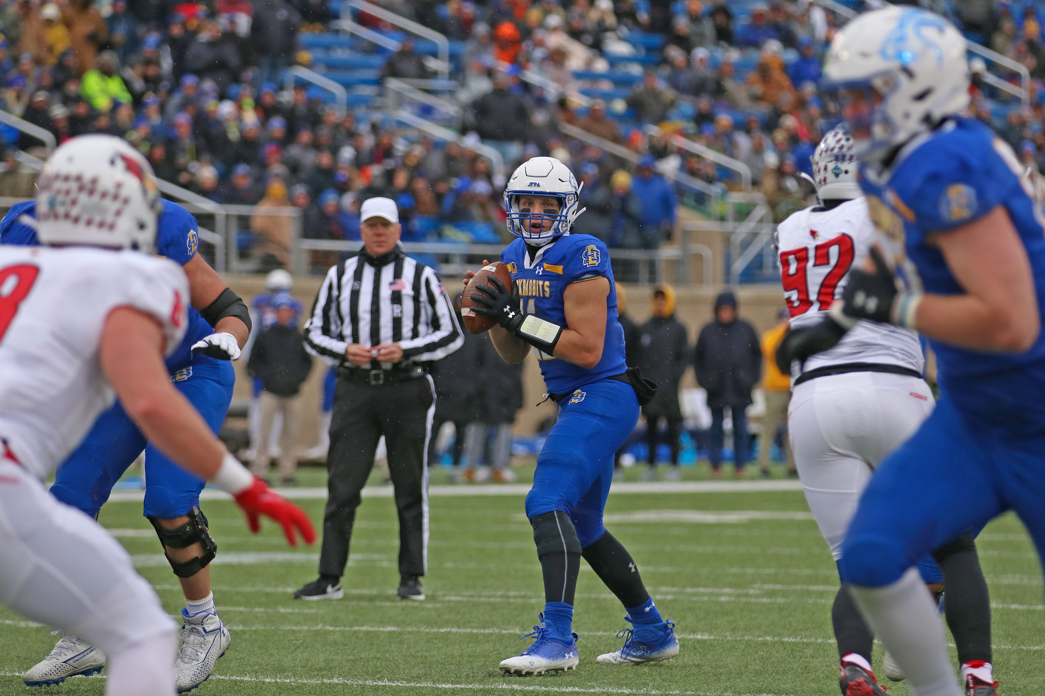 Inside the Missouri Valley: Home-field advantage to be prevalent for SDSU throughout FCS playoffs - Vimarsana News