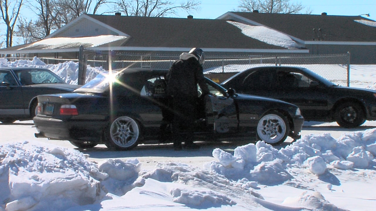 Drift racers in Glyndon face off in a homemade track - Vimarsana News
