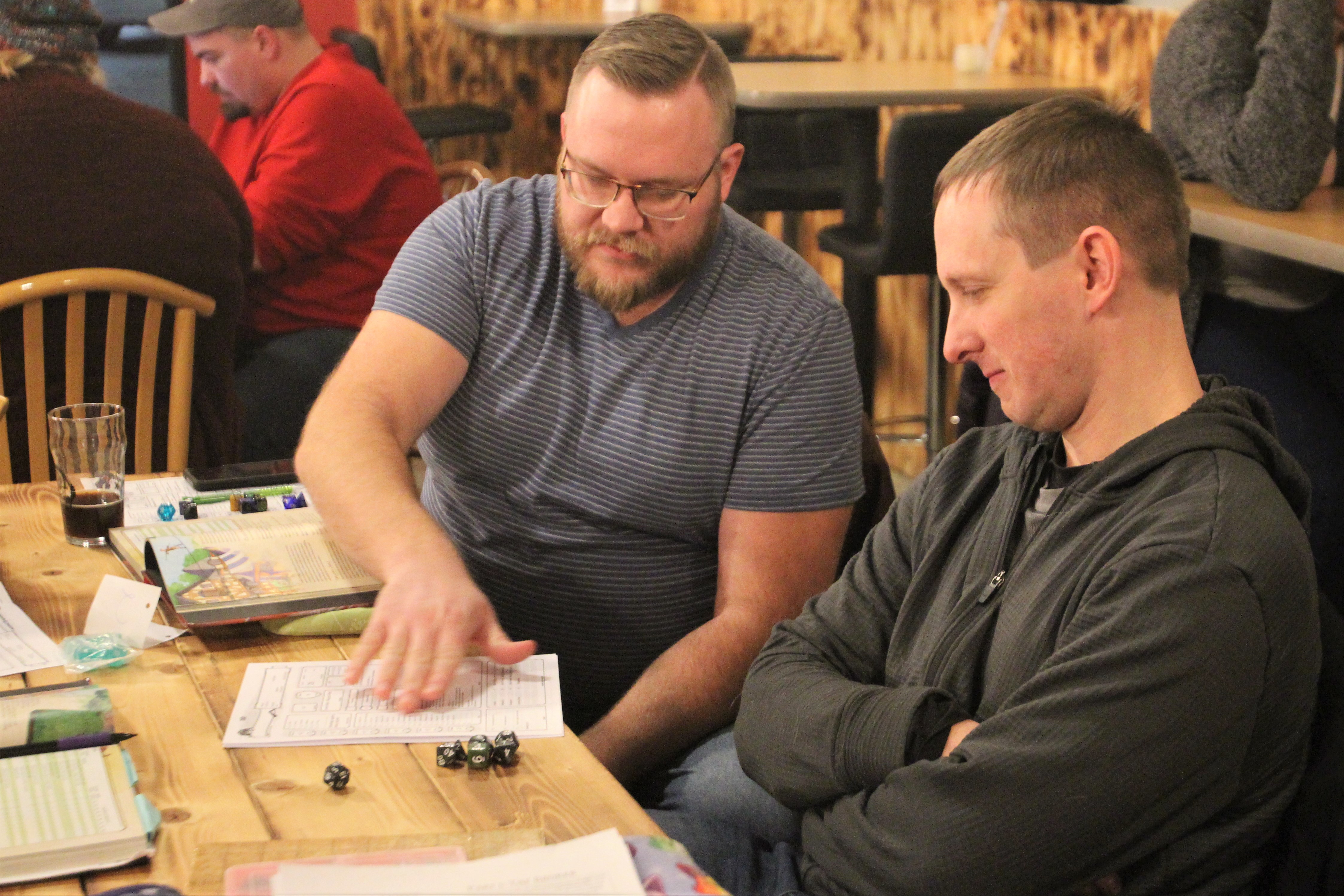 New, seasoned players dive into 'homebrewed' campaigns during Chaotic Good's debut D&D night - Vimarsana News