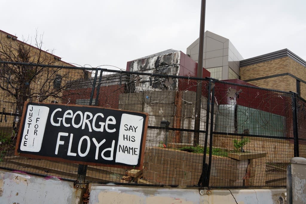 2 years after it burned, no clear path forward for Minneapolis 3rd Precinct site - Vimarsana News