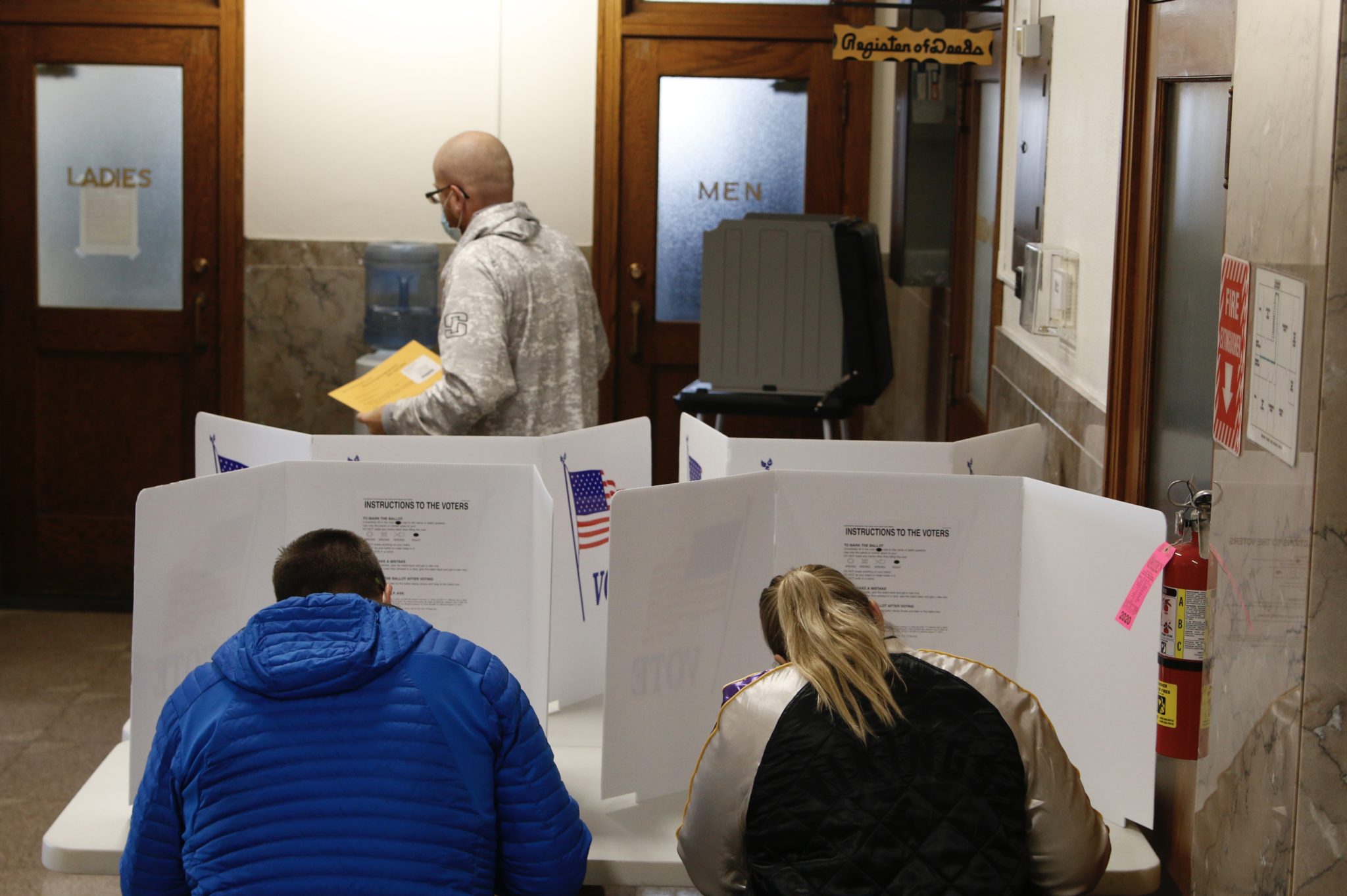 As lawmakers raise questions, election officials in South Dakota defend state's electoral system - Mitchell Republic - Vimarsana News
