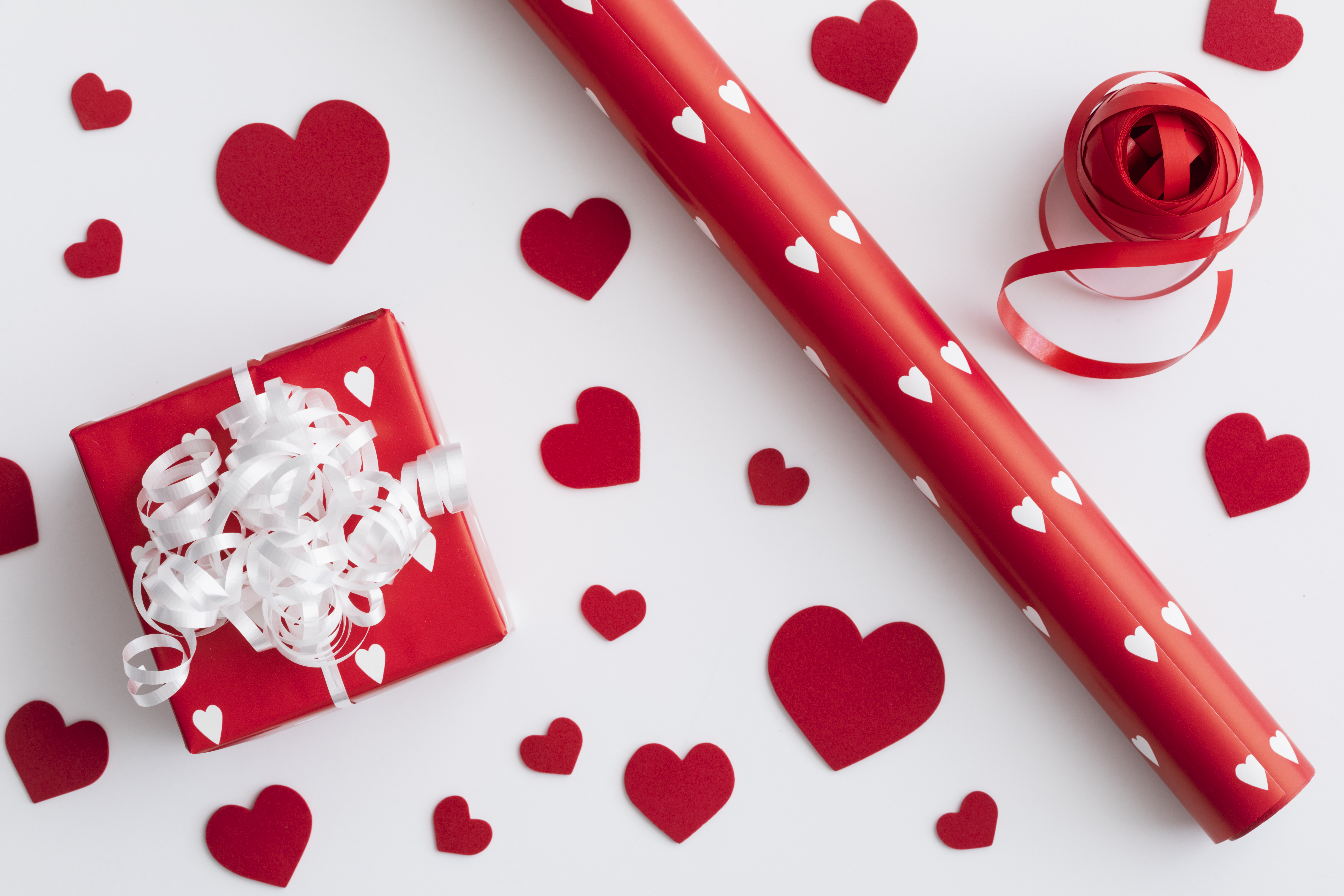 Tech Savvy: Valentine's Day gifts for the tech lover - Vimarsana News