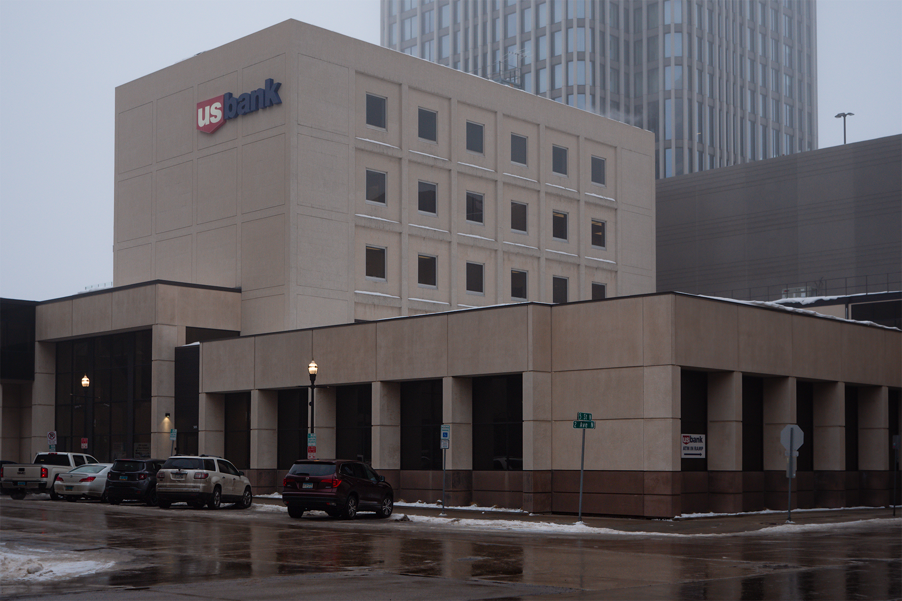 5 things to know today: Mercantile building, Lost revenue, Tax breaks, Driver's licenses, Merge leadership - Vimarsana News