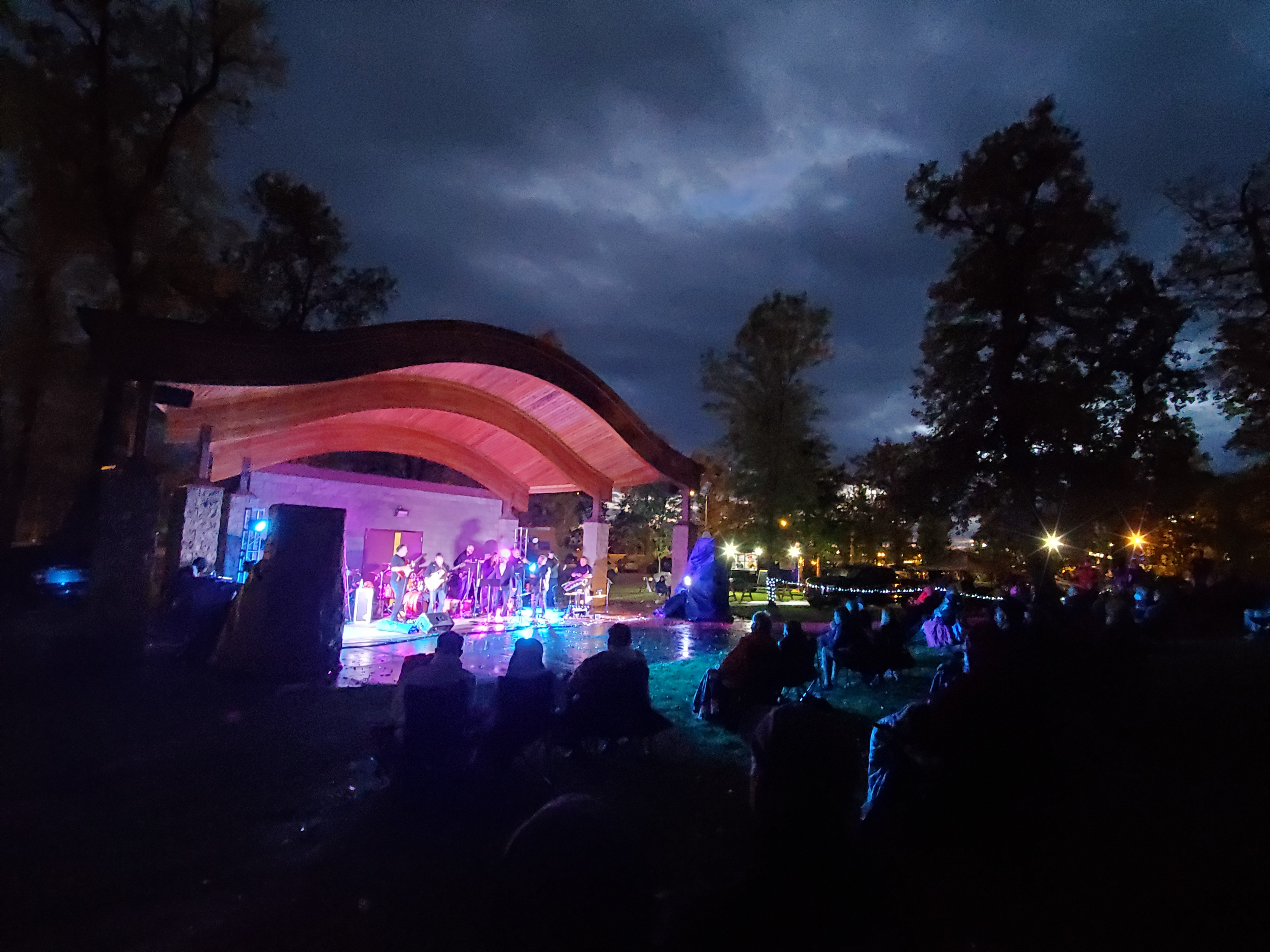 Holmes Theatre's 20th season starts Sept. 10 with outdoor concert - Vimarsana News