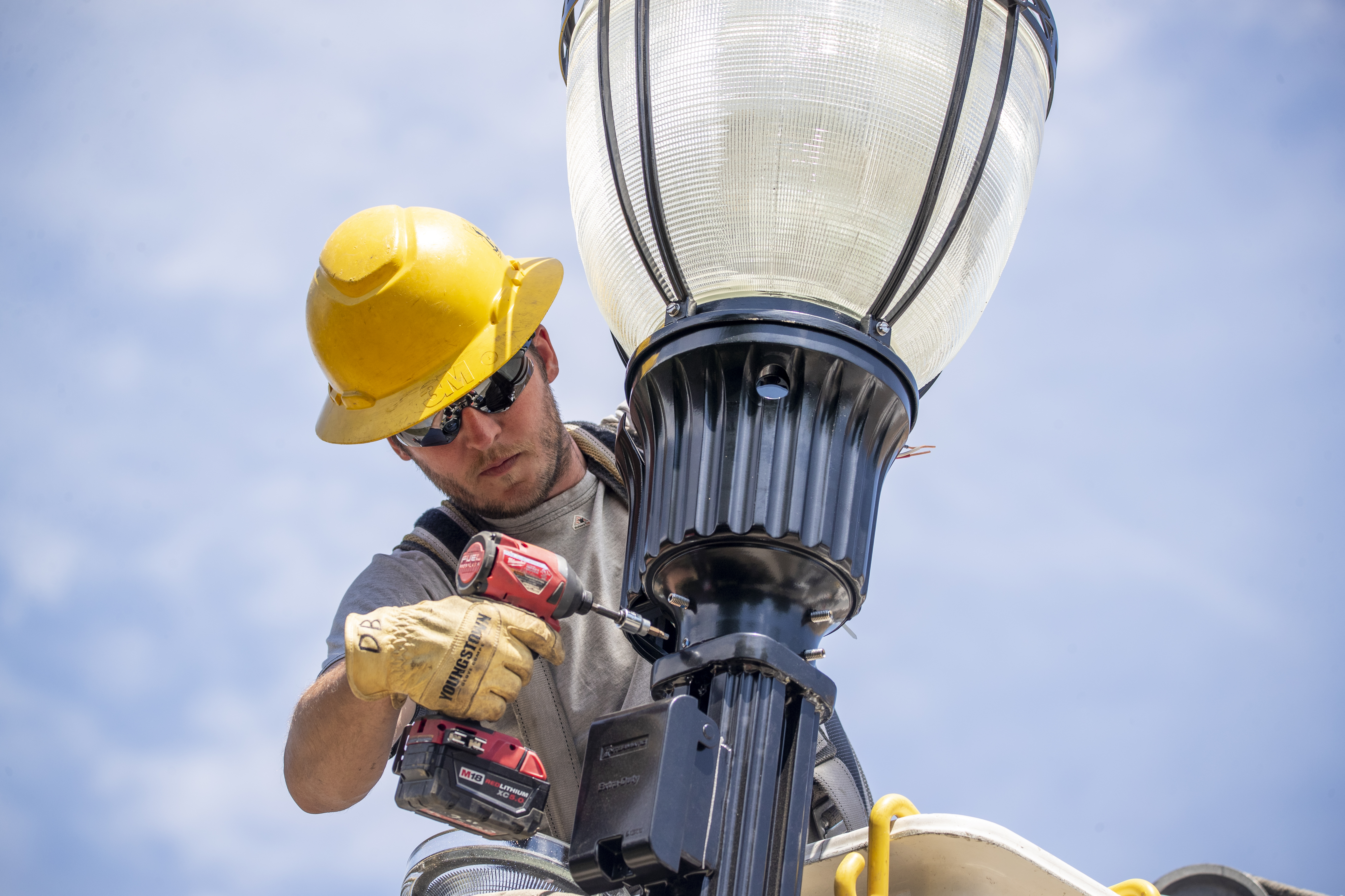Downtown Willmar getting brighter with installation of new streetlights - Vimarsana News