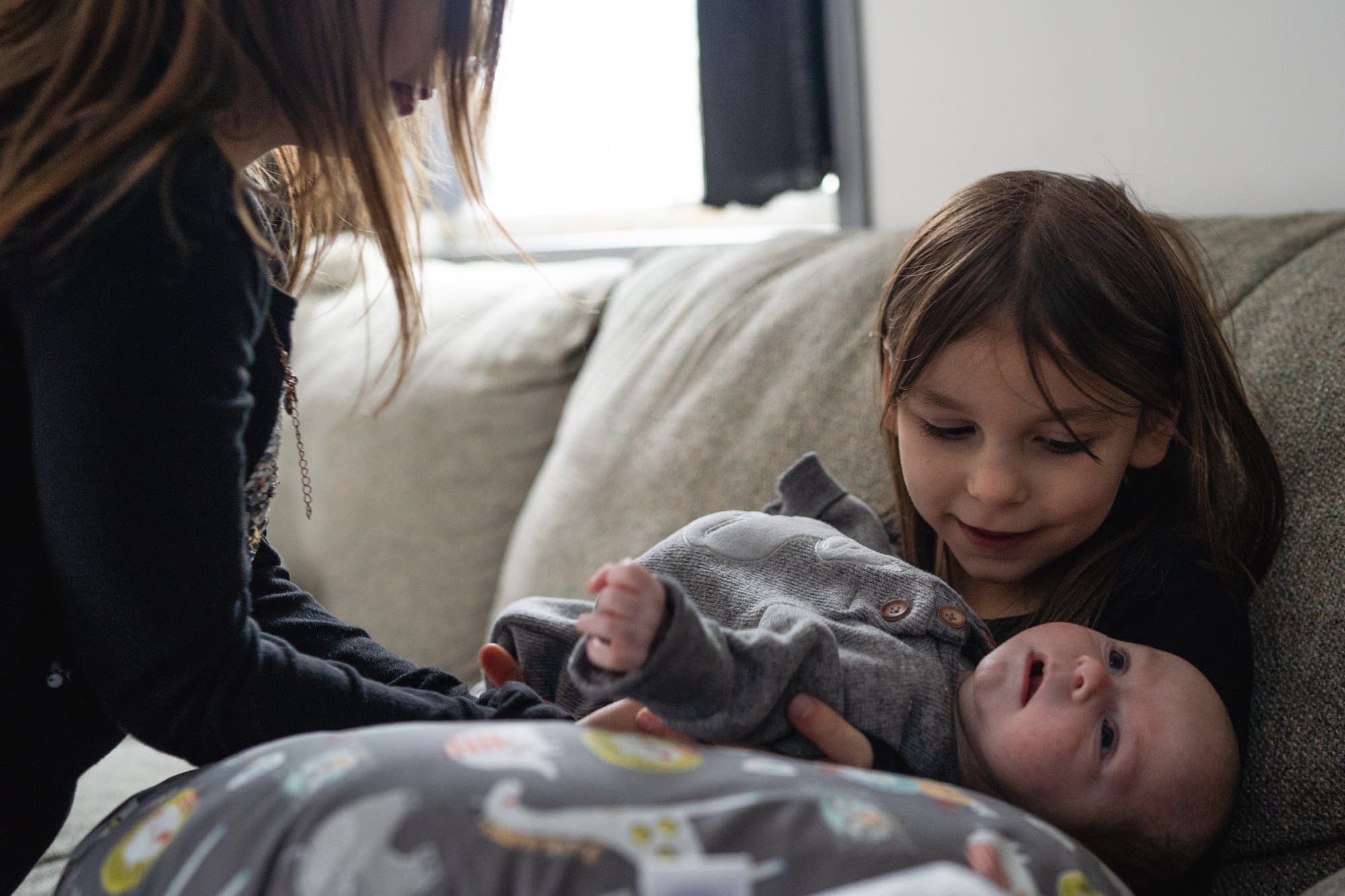 Minnesota begins newborn screenings for a common cause of birth defects - Vimarsana News