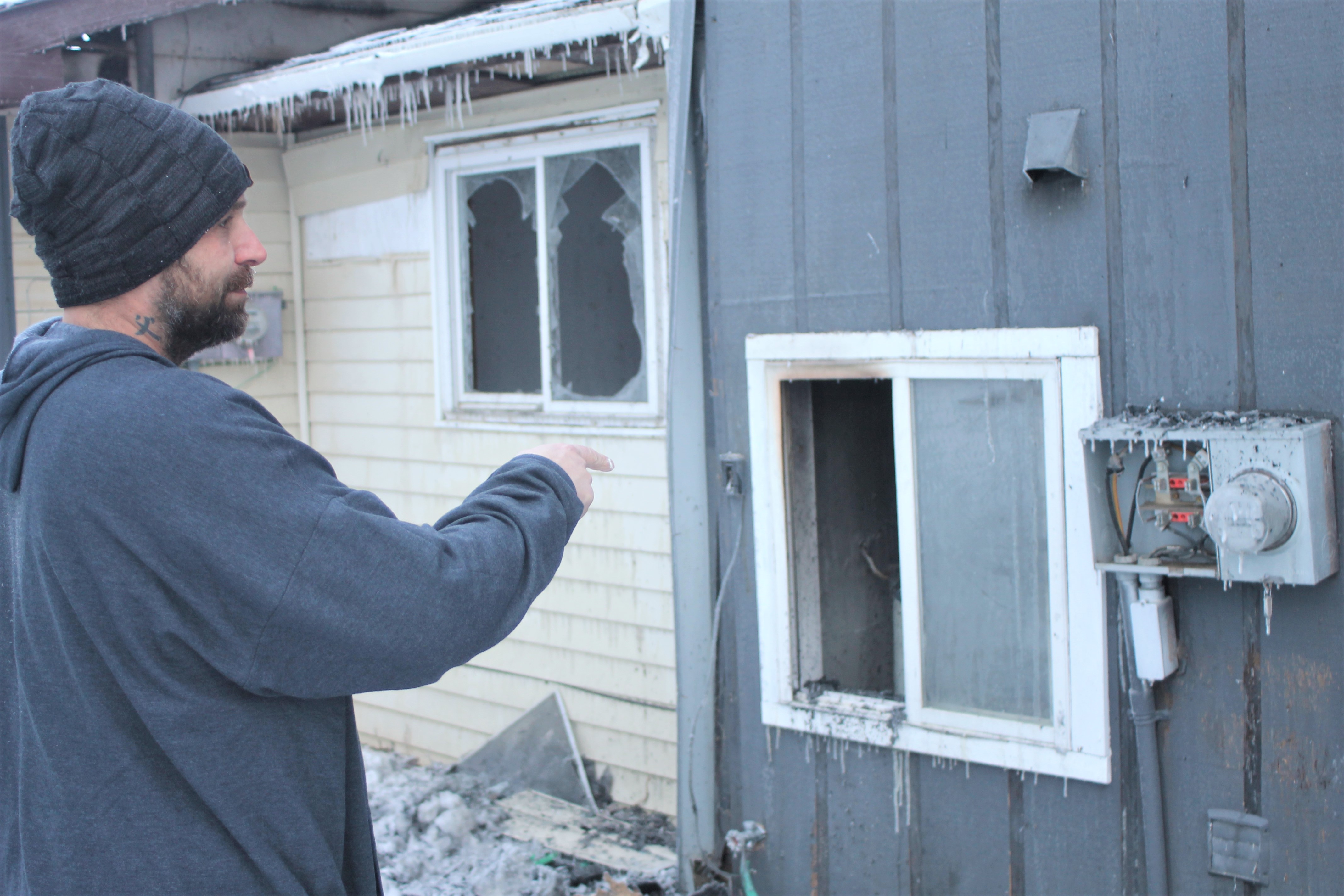 Fire destroys house in Lake Park - Vimarsana News