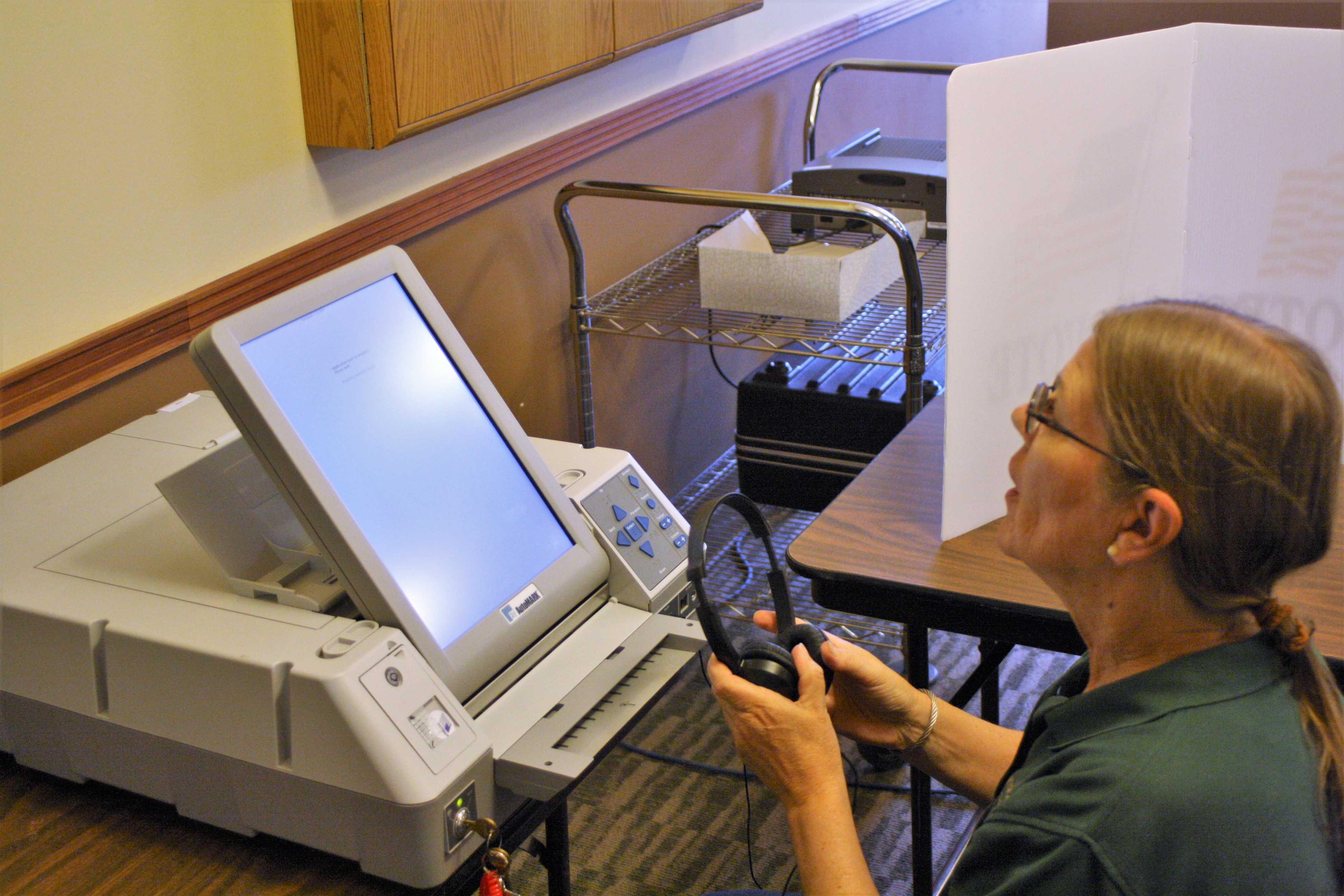 New ballot-marking equipment gets thumbs-up from Becker County - Vimarsana News