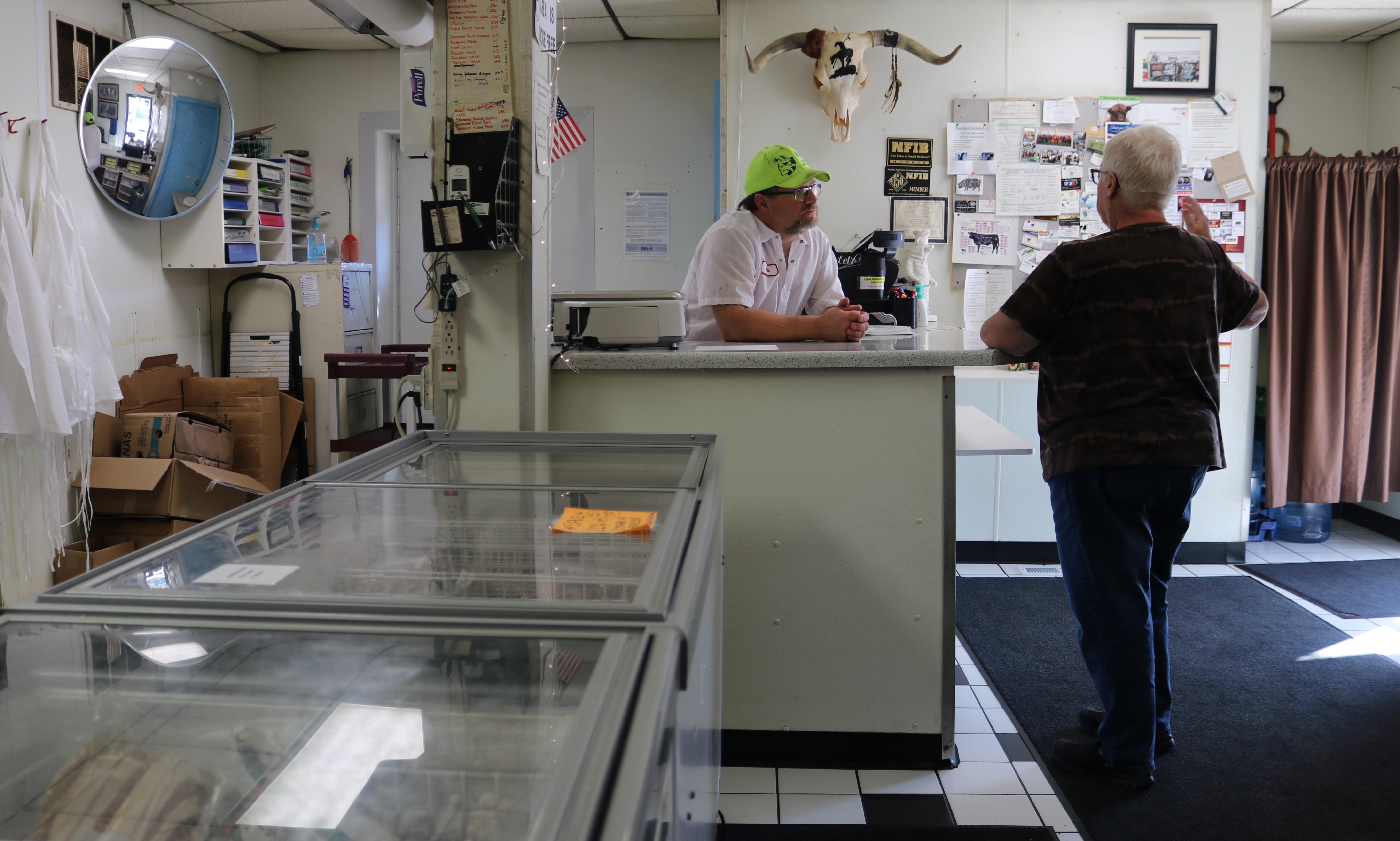 Report offers ways for Minnesota's meat processors to replenish diminished workforce - Agweek | #1 source for agriculture news, farming, markets - Vimarsana News
