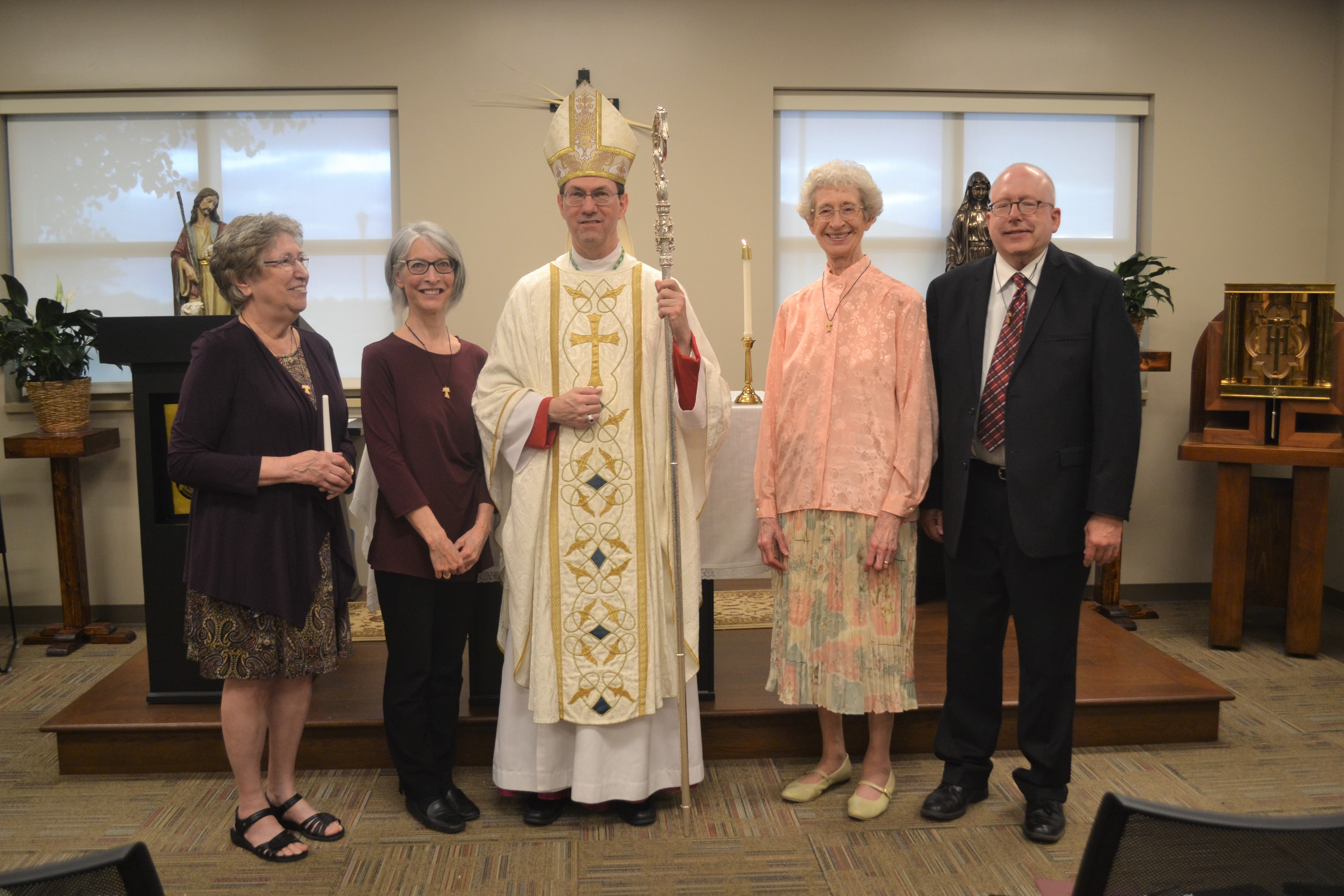 Four Fargo-area Christians become 'lay Franciscans' - Vimarsana News