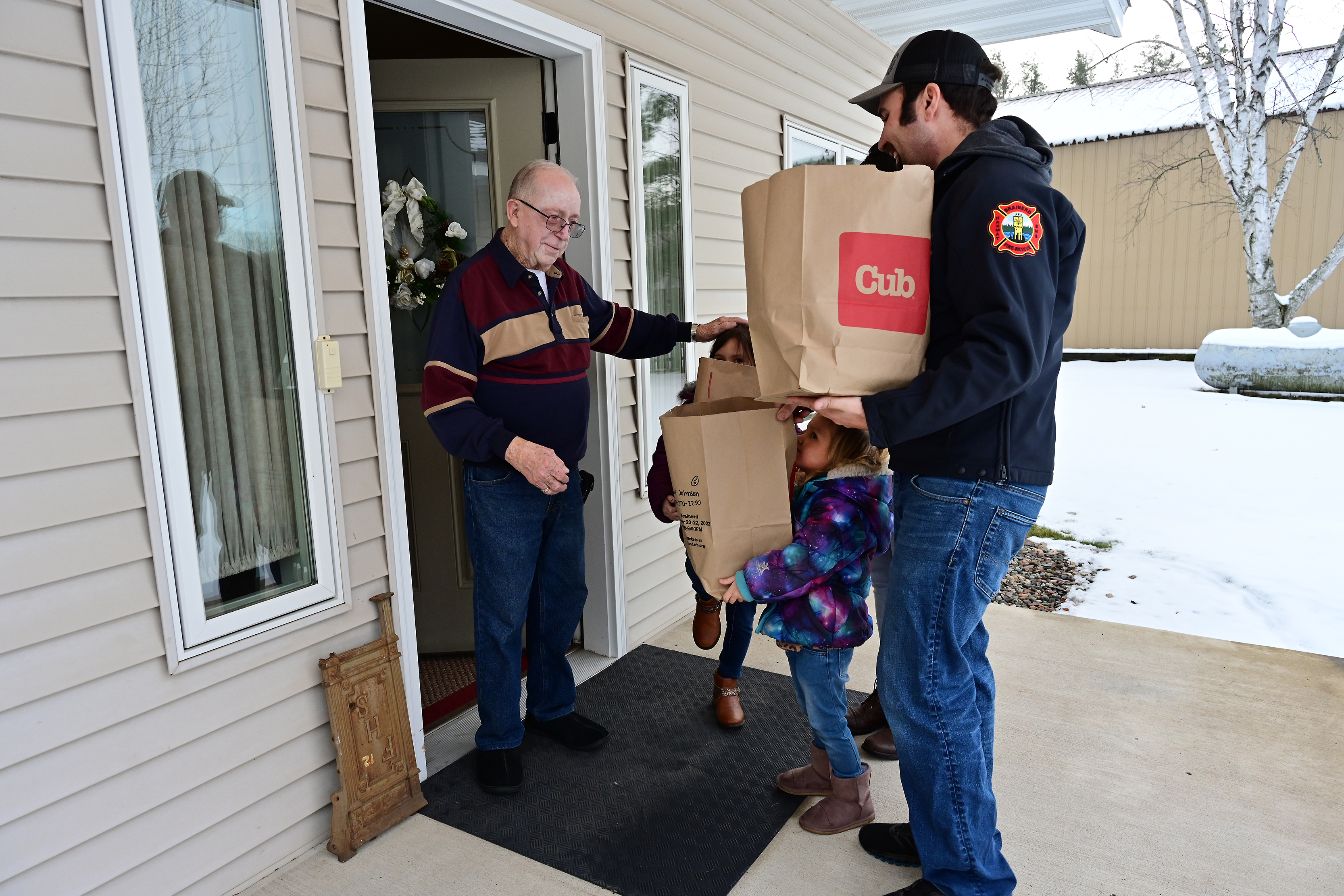 Brainerd American Legion continues Thanksgiving meal tradition - Vimarsana News