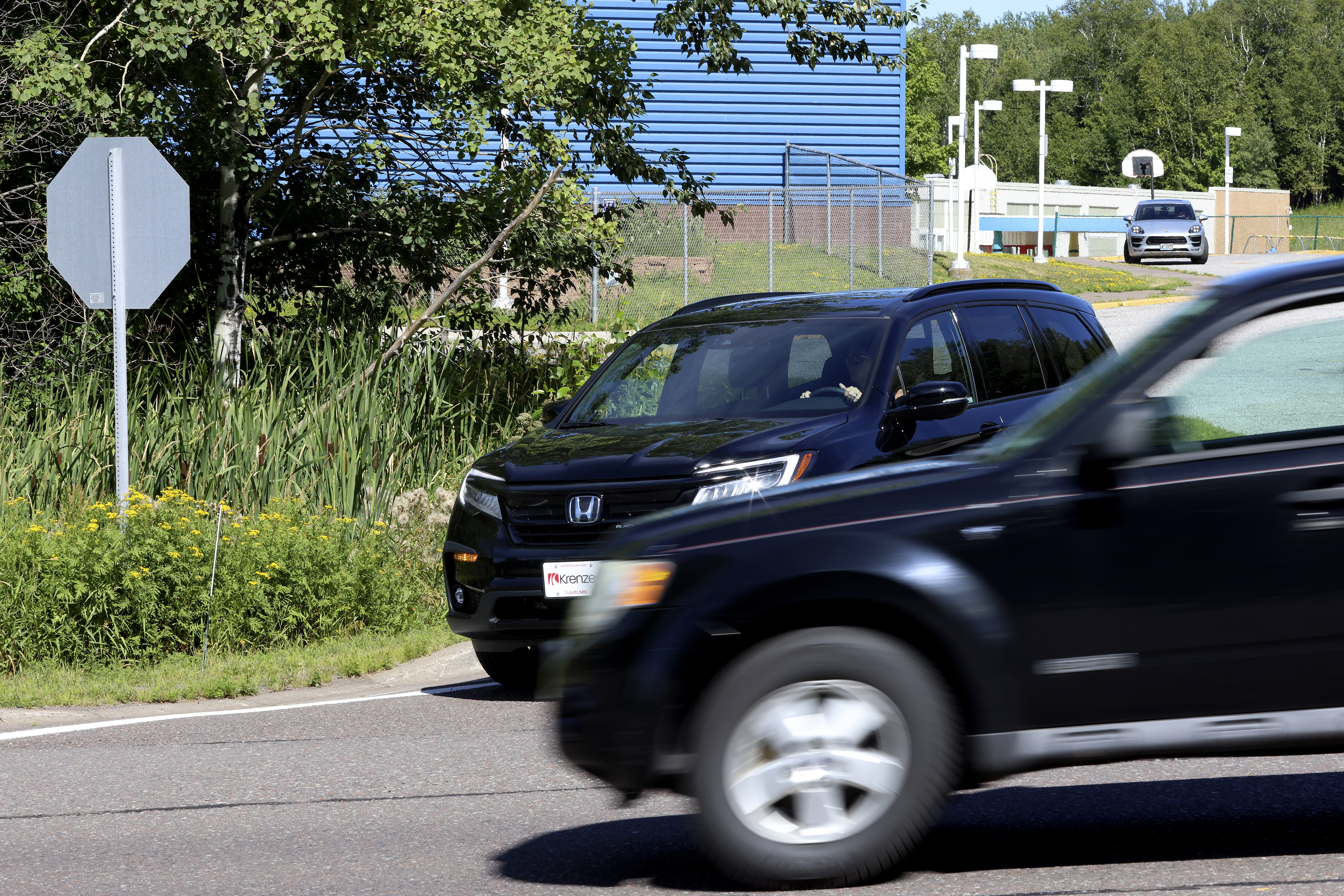 Saint Louis County to block left turns at Lowell Elementary School - Vimarsana News
