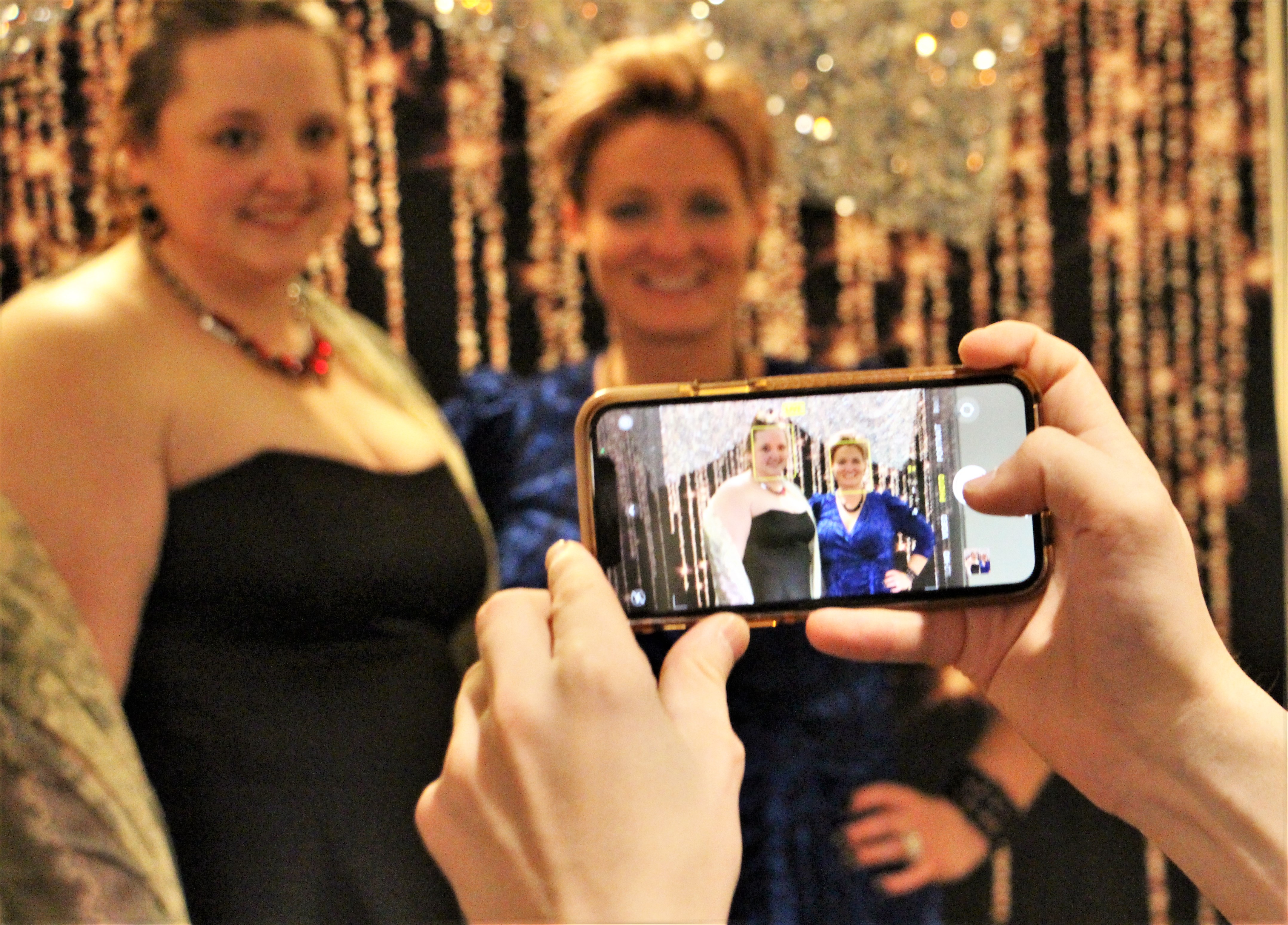 Glitz, glamour and Gosling: DL Jaycees stagette fundraiser draws nearly 200 to Holmes Theatre - Vimarsana News