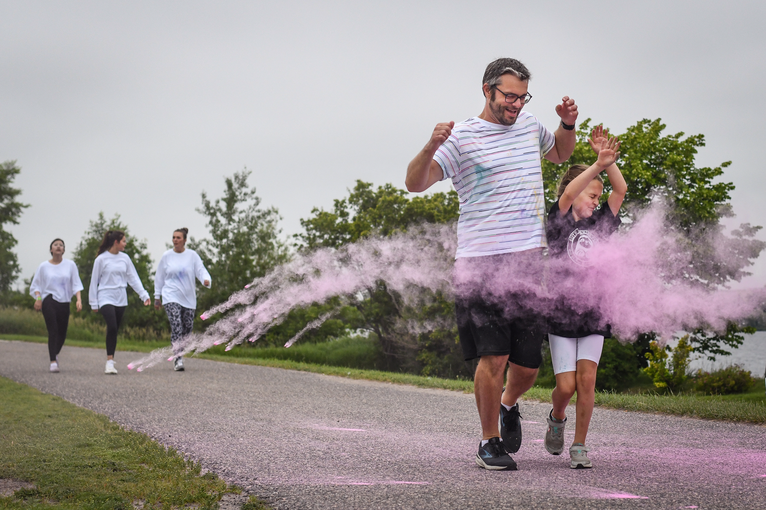Clouds of color: Runners participate in Bemidji Junior Jaycees' 5K Color Run - Vimarsana News