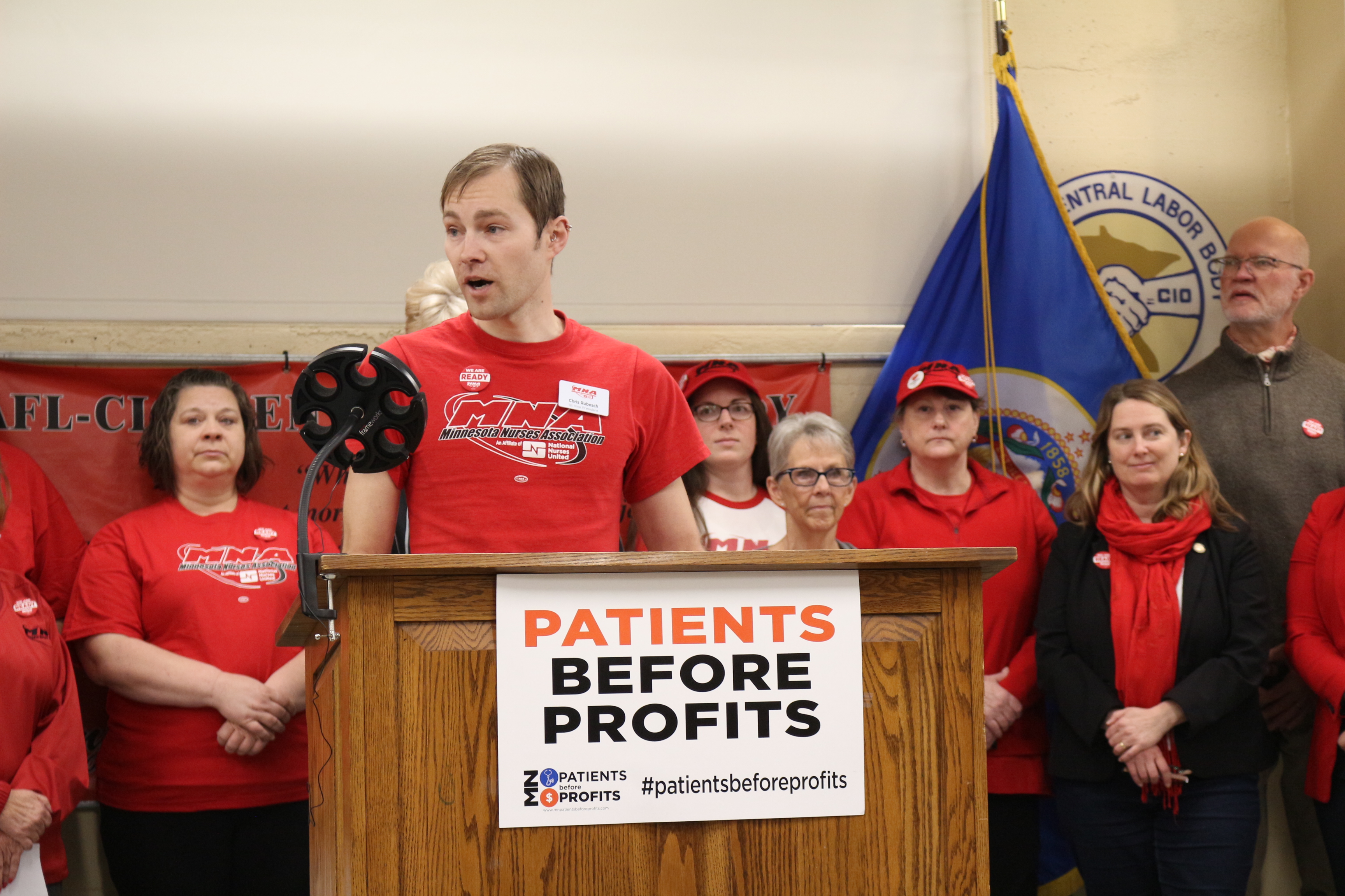 Nurses ask Essentia CEO to respect union organization at new facilities - Vimarsana News