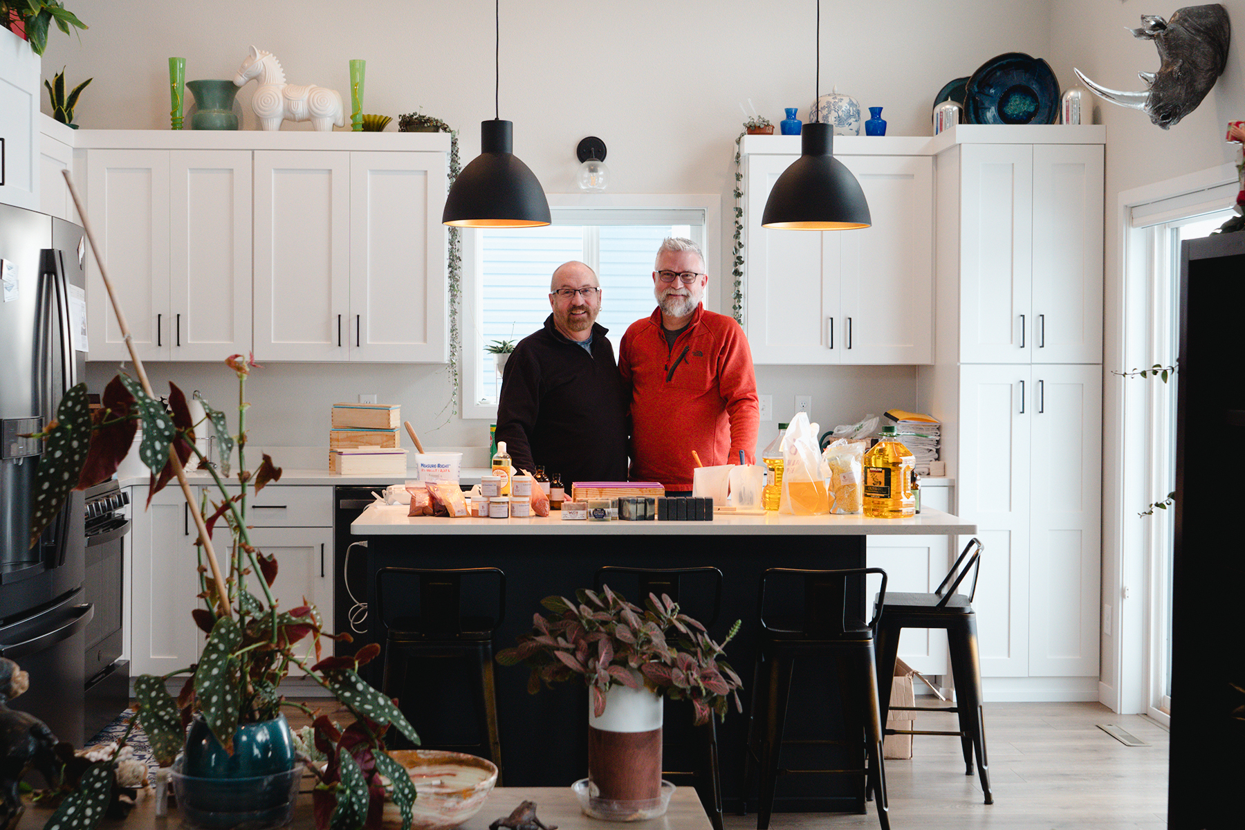 West Fargo duo sets the bar high with their all-natural, vegan 'Wilds Soap' - Vimarsana News
