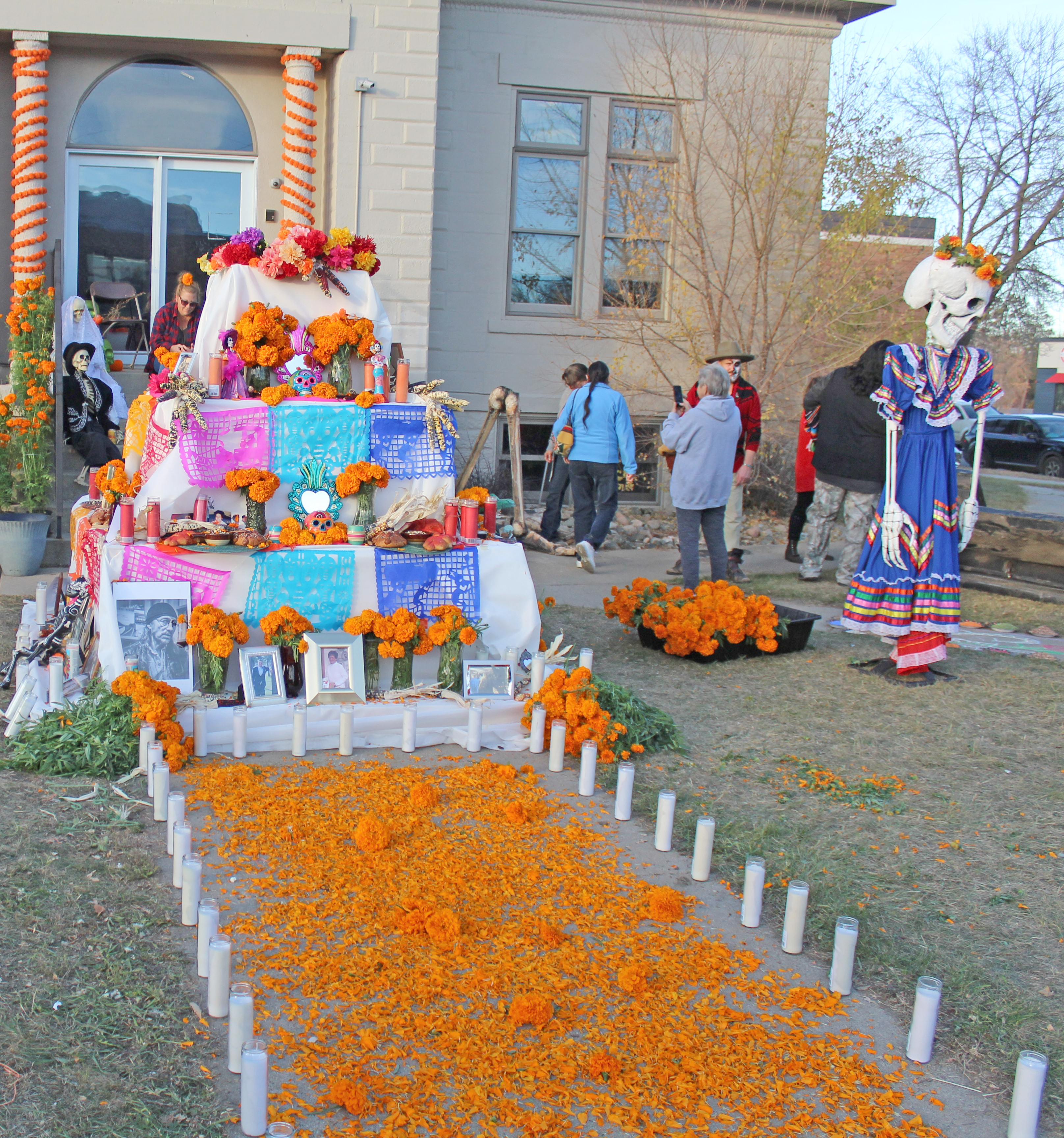 Crowd turns out for Park Rapids area's first Day of the Dead celebration - Park Rapids Enterprise | News, weather, sports from Park Rapids Minnesota - Vimarsana News