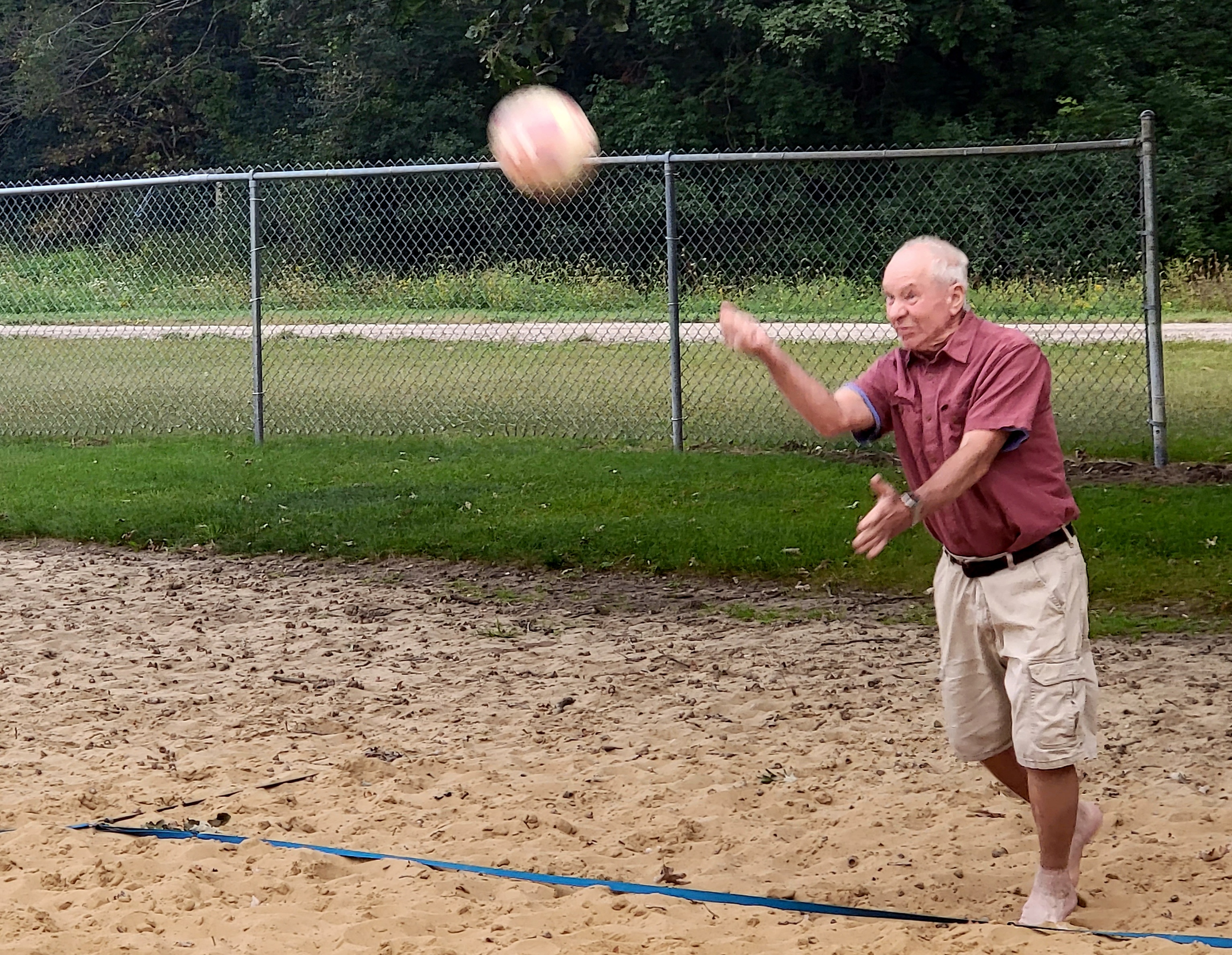 Avid Rochester volleyball player 'retires' after 45 years of weekly matches - Vimarsana News