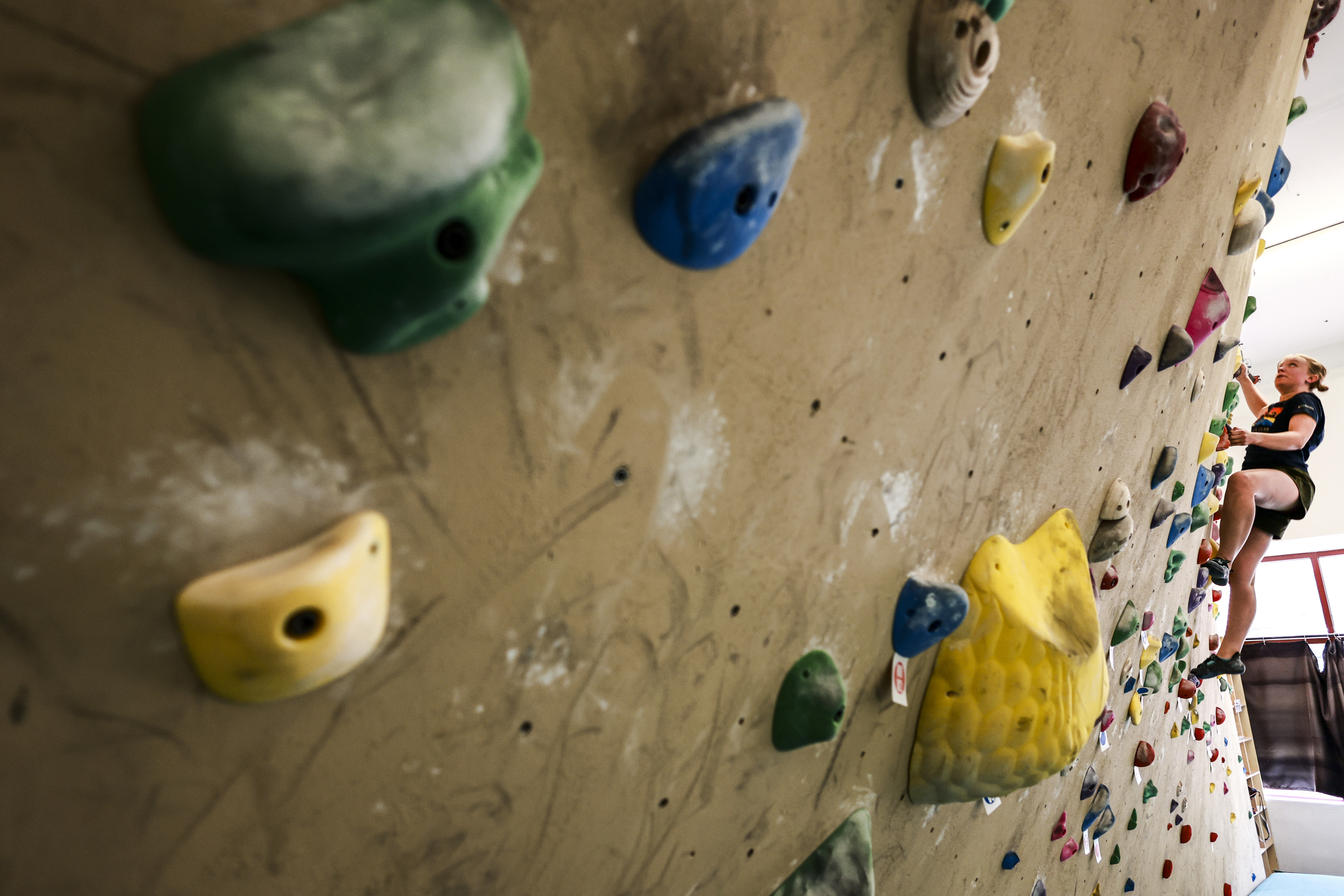 Climbers' co-op opens gym in downtown Duluth - Vimarsana News