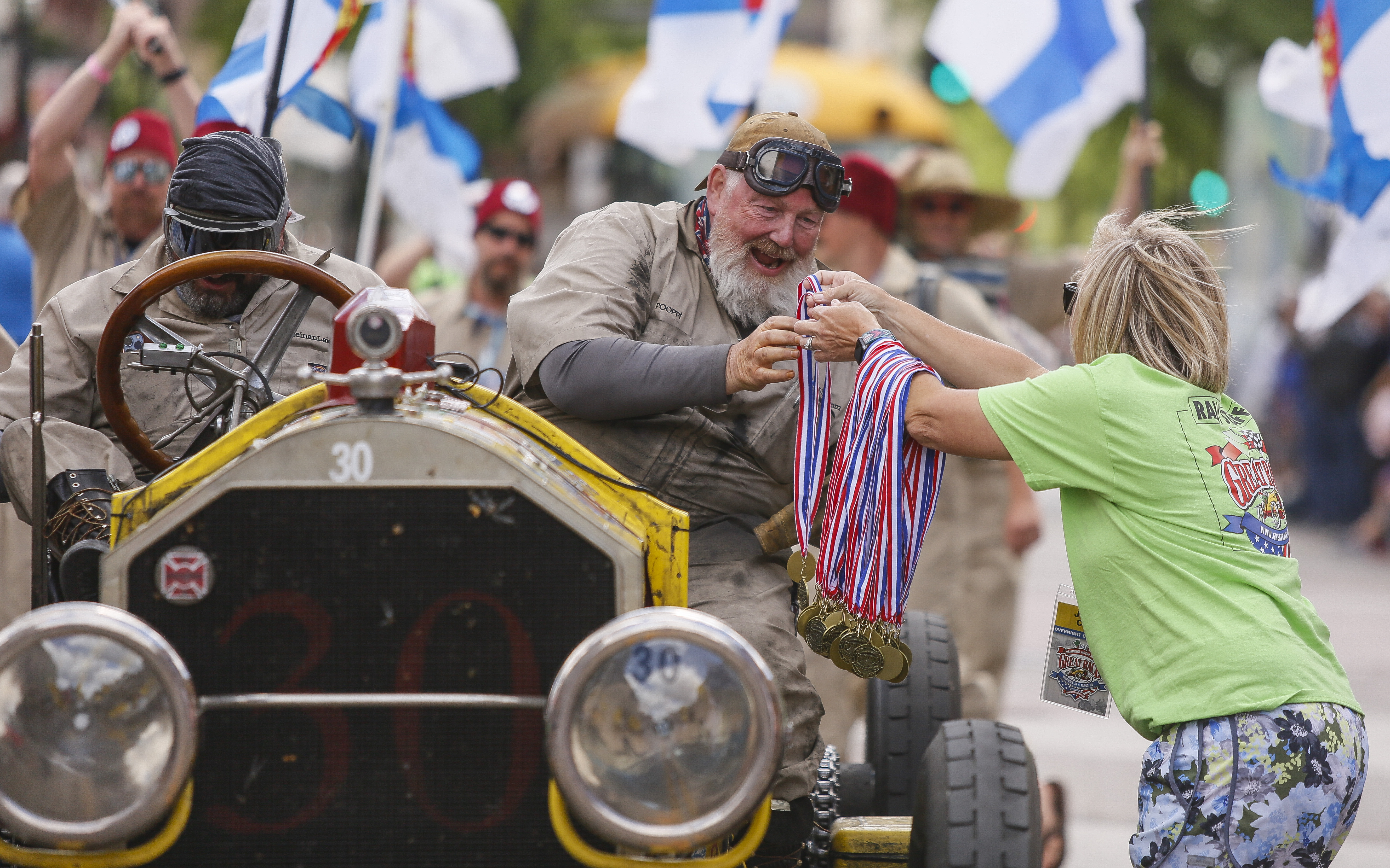 Great Race revs up antique car enthusiasts as it rolls into Fargo - Vimarsana News