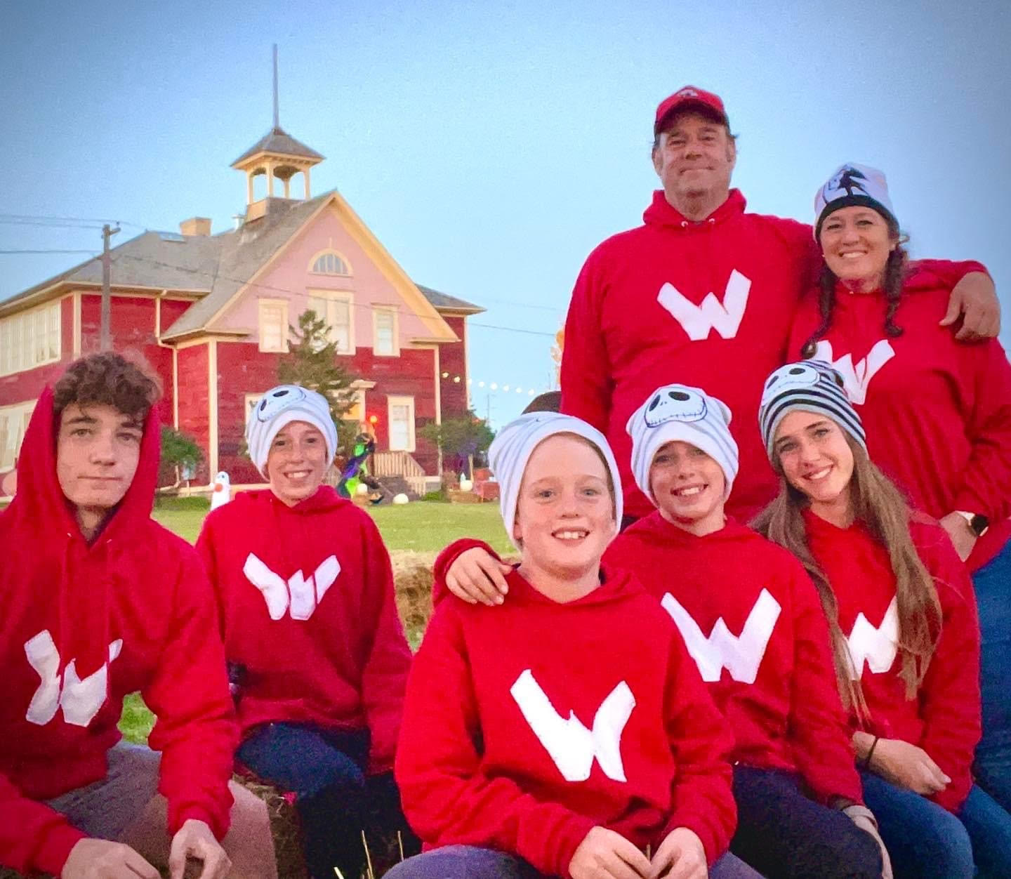 Family turns historic Webster, N.D., schoolhouse into family-centered business - Vimarsana News