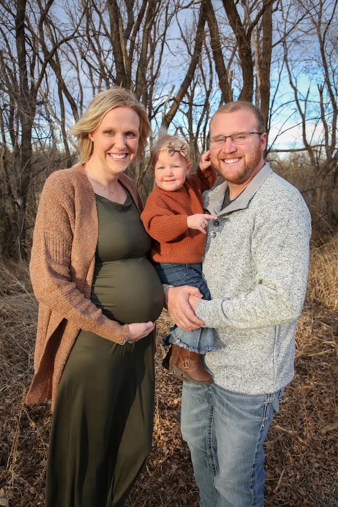 Palace City Profile: Farm life brings Buechlers back to Mitchell - Vimarsana News