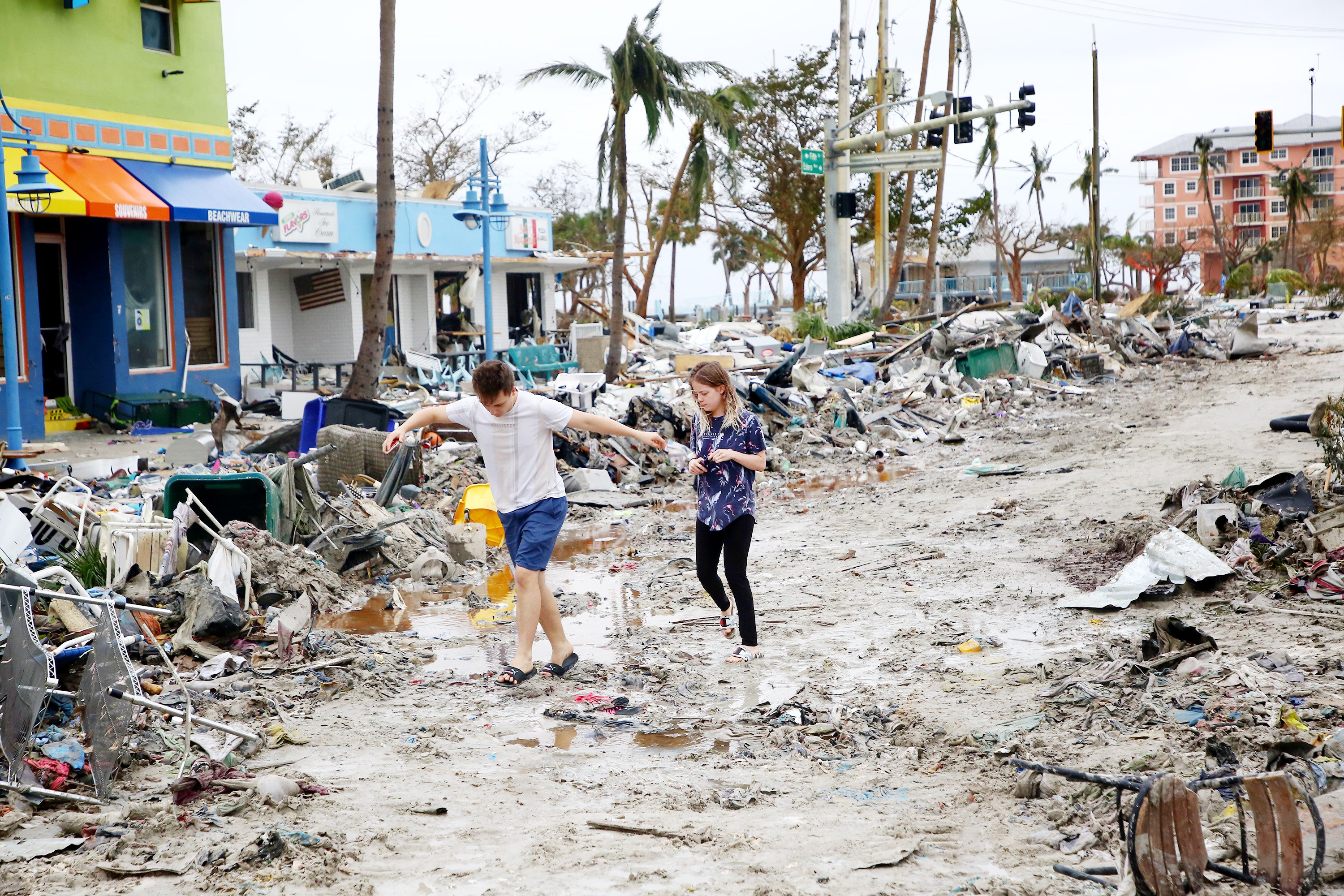 'Absolute devastation': Hurricane Ian decimates Fort Myers Beach - InForum | Fargo, Moorhead and West Fargo news, weather and sports - Vimarsana News