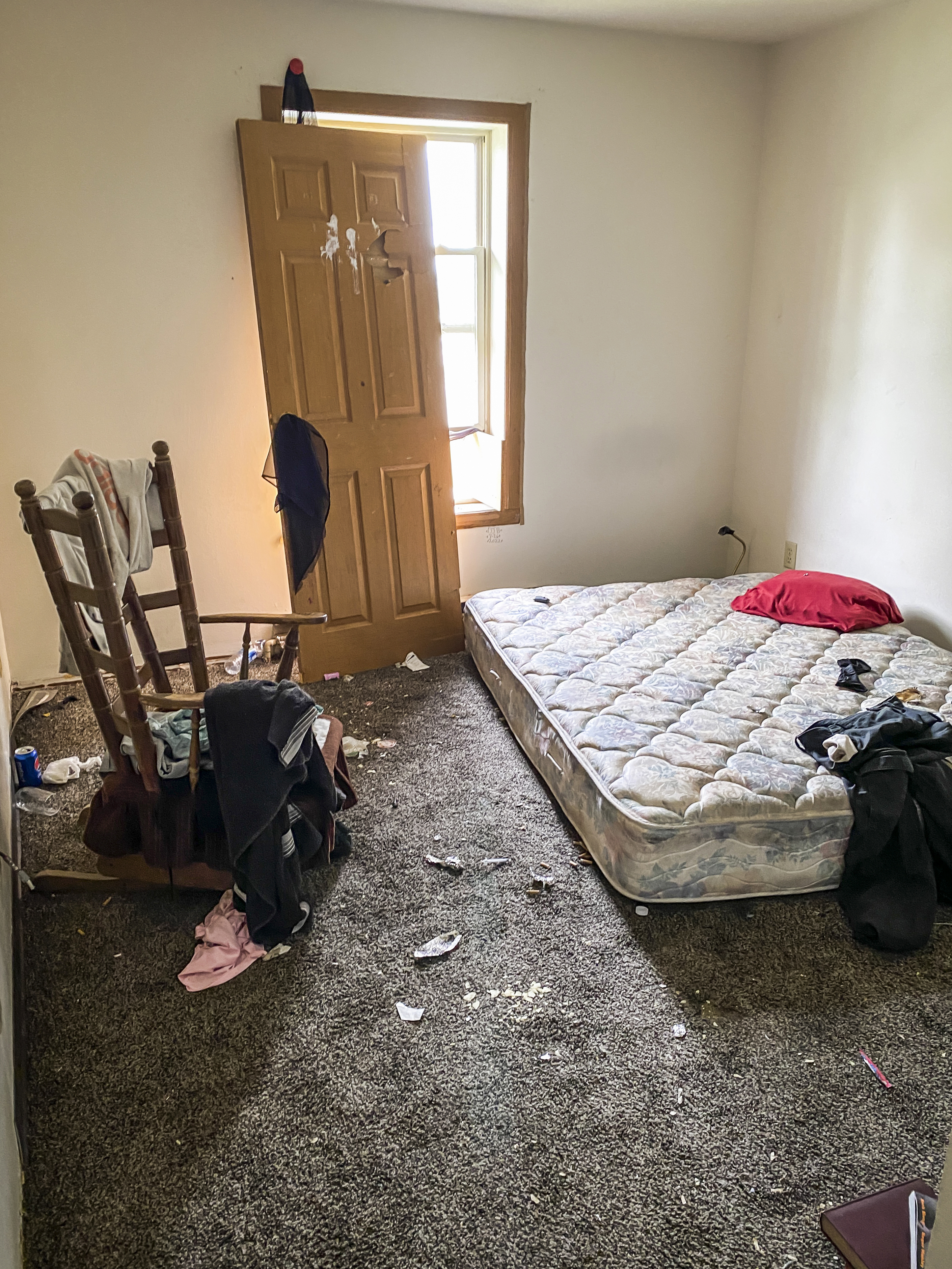City responds to precarious conditions at Ridgeway Court apartments in Bemidji, tenant shares experiences - Vimarsana News
